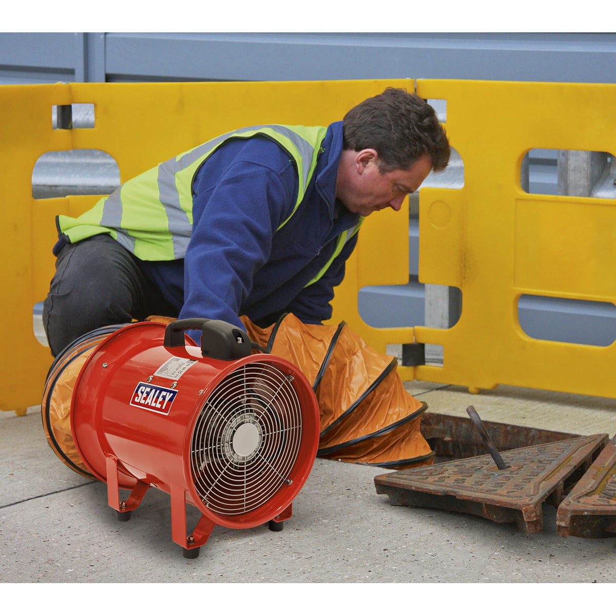 Sealey Portable Ventilator with 5m Ducting 300mm VEN300