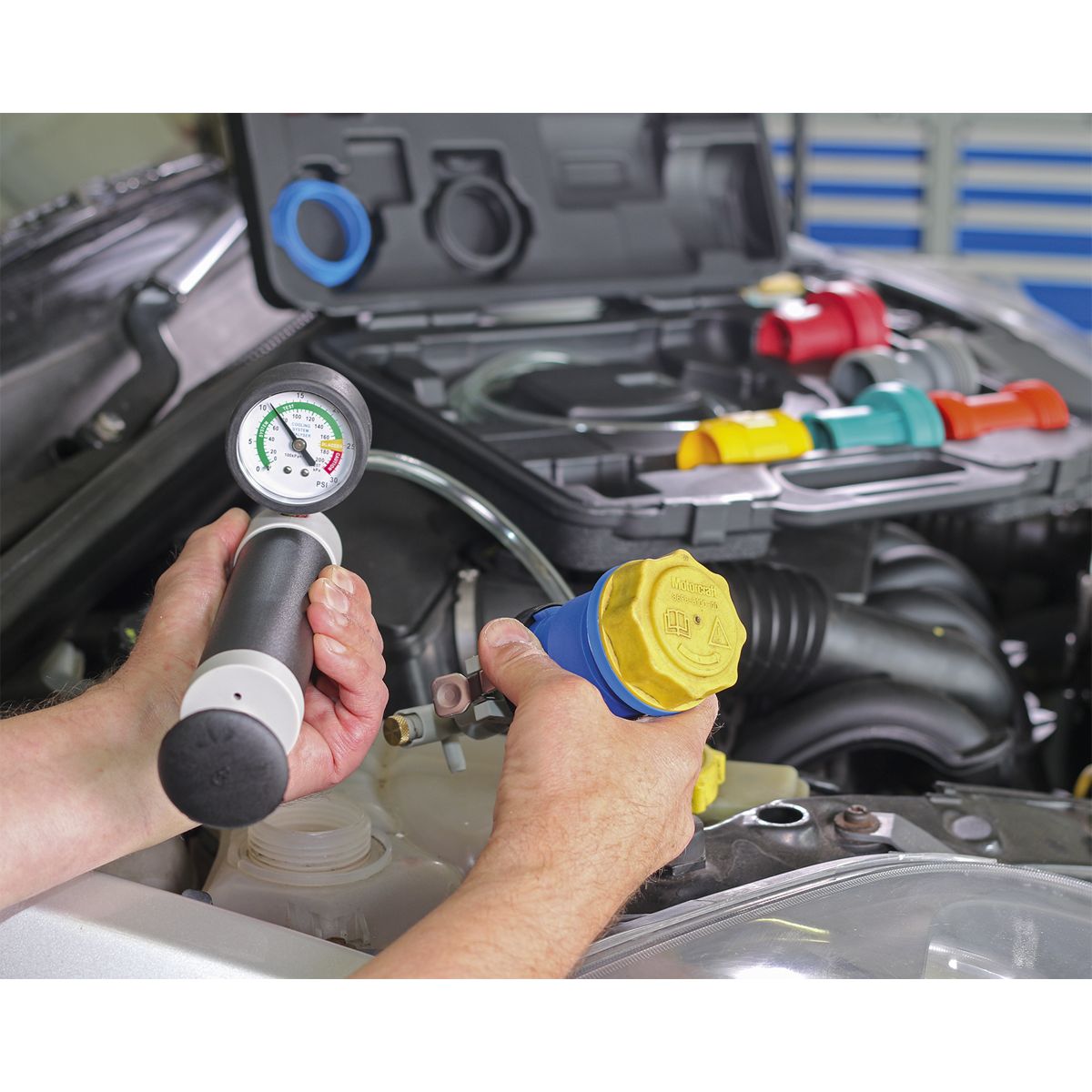 Sealey Cooling System & Cap Testing Kit - Image 3
