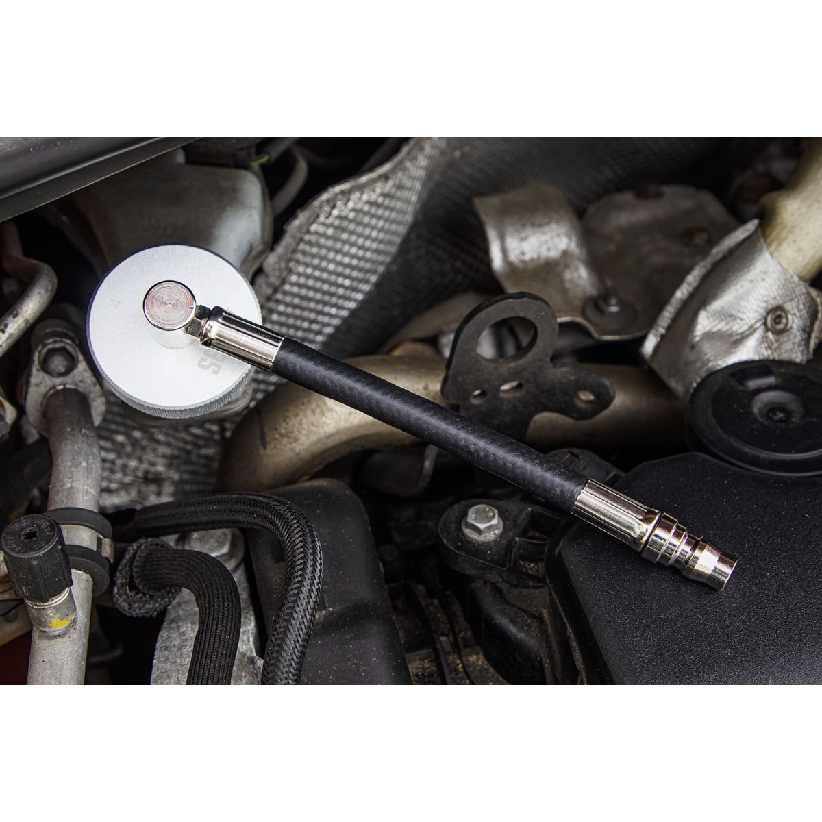 Sealey Brake Pressure Bleeder Cap 45mm & Connector With Hose 90¬° - Image 10