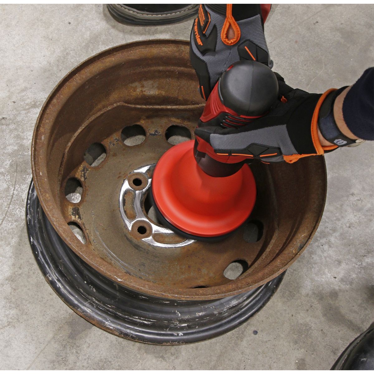 Sealey Hub Cleaner - Image 2