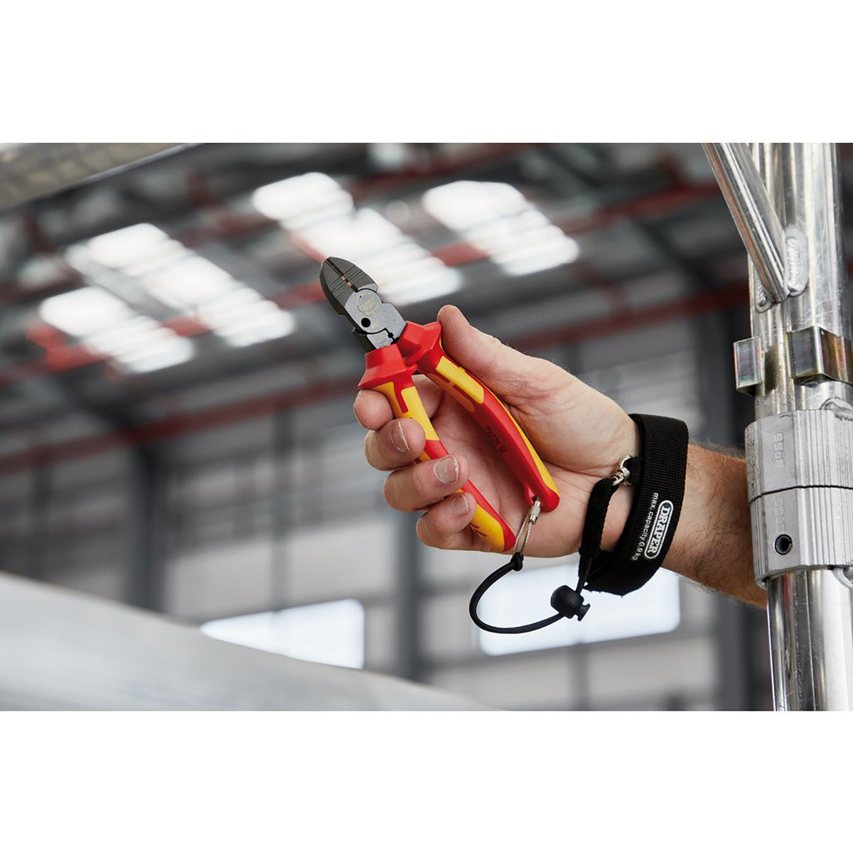 Draper XP1000 VDE Tethered 4-in-1 Combination Cutter, 160mm 13642