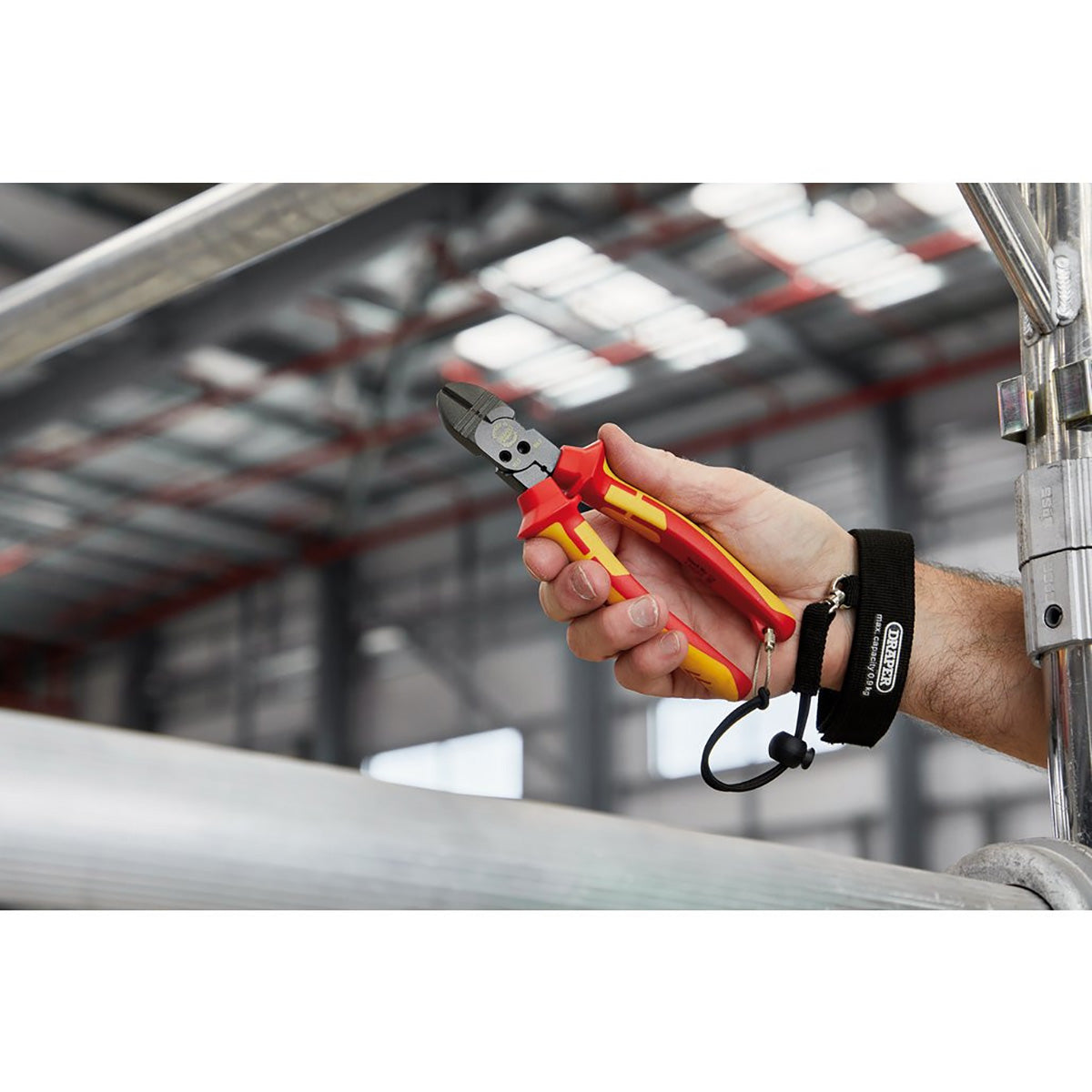 Draper XP1000 VDE Tethered 4-in-1 Combination Cutter, 180mm 13643