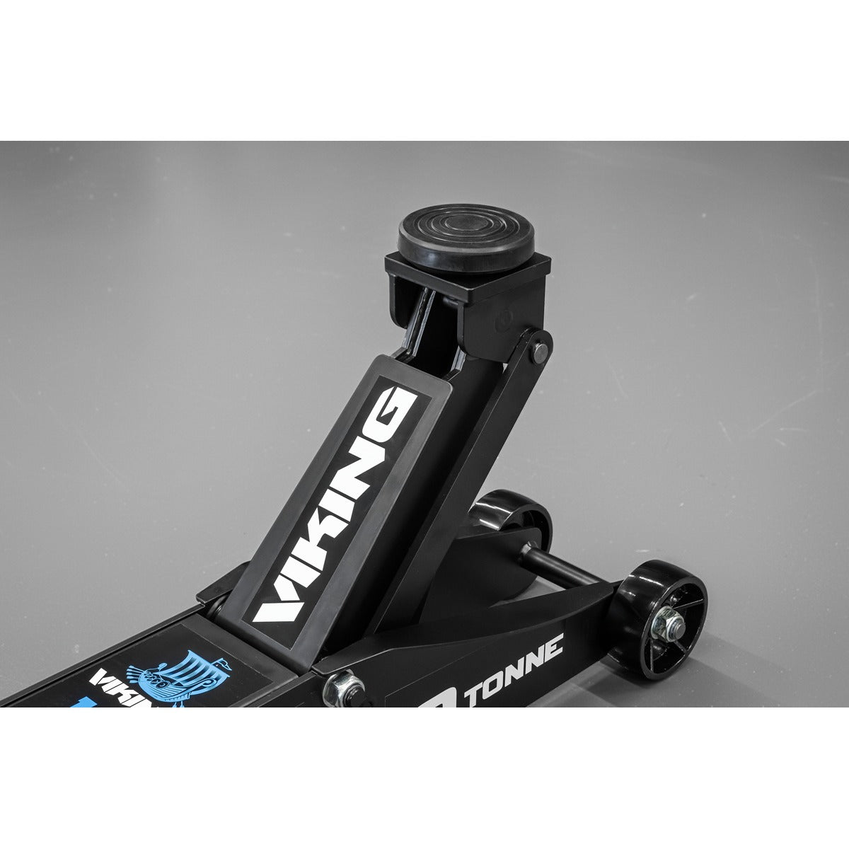 Sealey Viking Professional Long Reach Air/Manual Operation Trolley Jack with Rocket Lift 10 Tonne 10001A