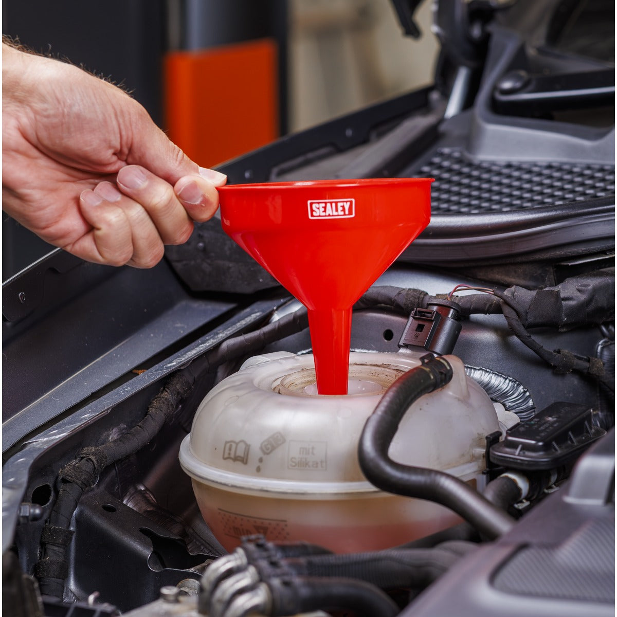 Sealey Fixed Spout Funnel 120mm - Small F1