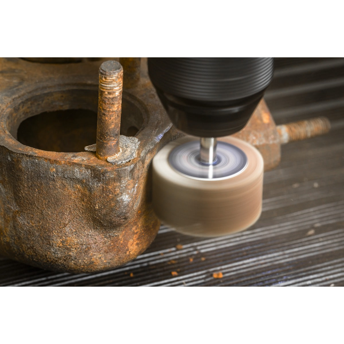 Sealey 40 x 20mm Abrasive Flap Wheel with 6mm Shaft 40Grit - Pack of 5 FW4020405