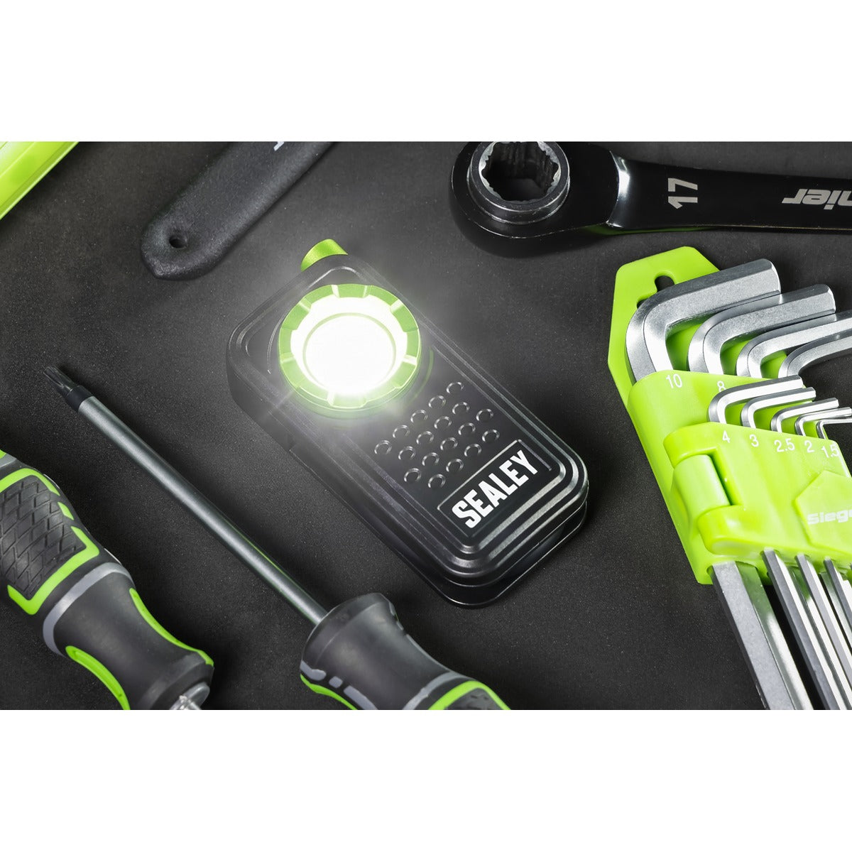 Sealey Pocket Light with Flexi Inspection Light 8W COB LED & 1W SMD LED LED600FX