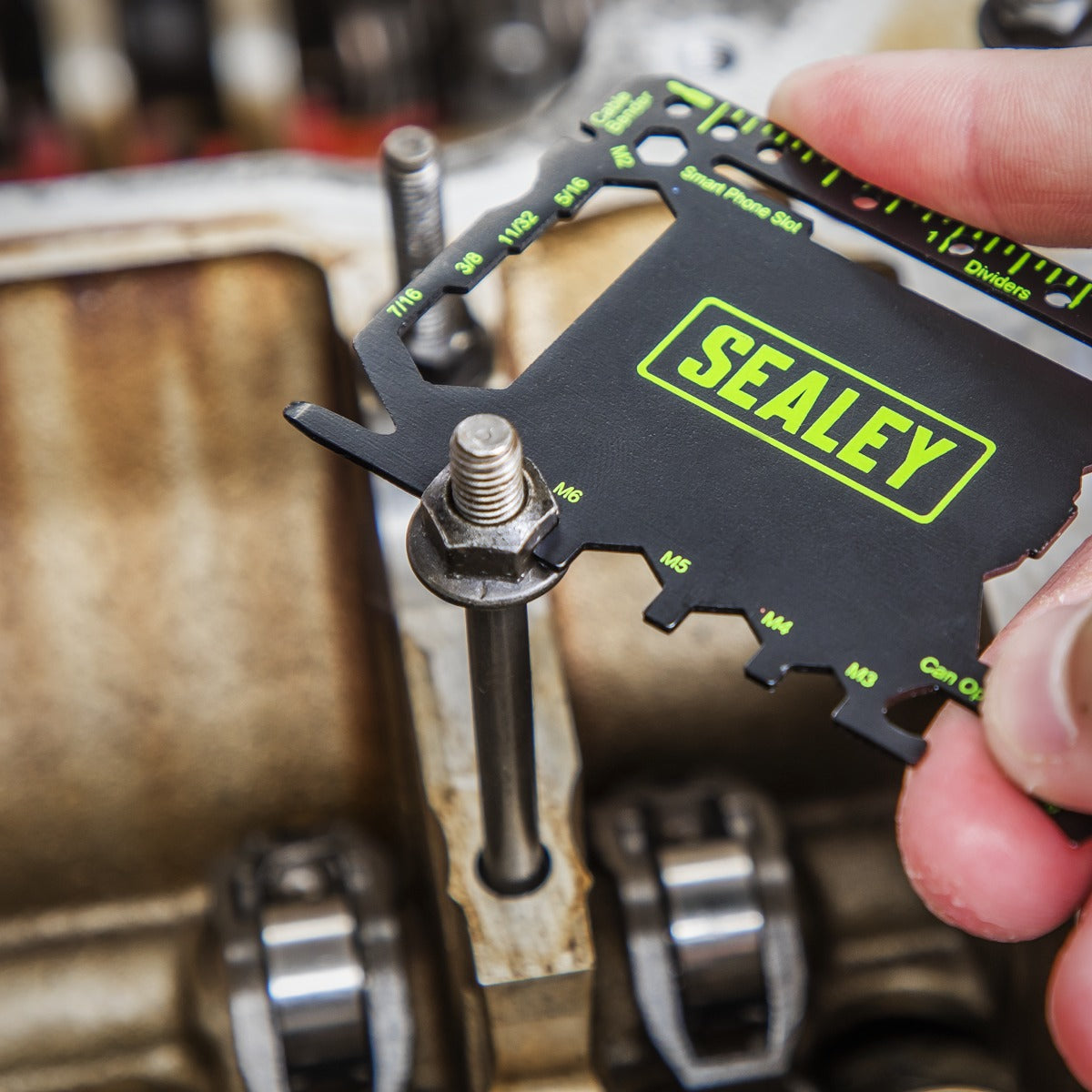 Sealey 50-in-1 Pocket Multi-Tool MT501