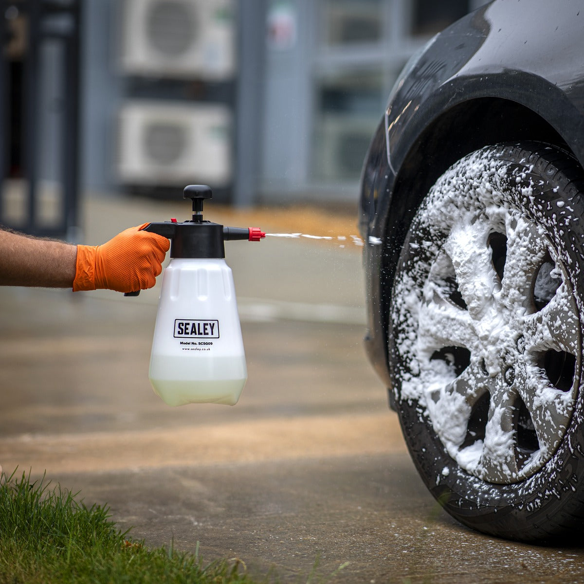 Sealey Snow Foaming/Detailing/Maintenance Pressure Sprayer 2L SCSG09