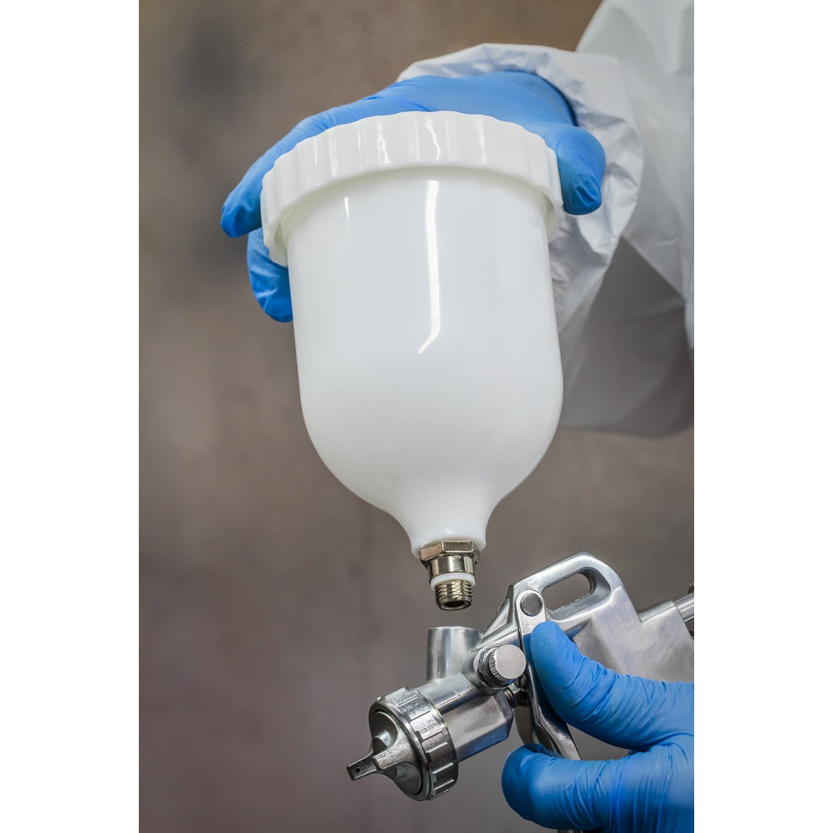 Sealey Gravity Feed Spray Gun 1.8mm Set-Up SSG502