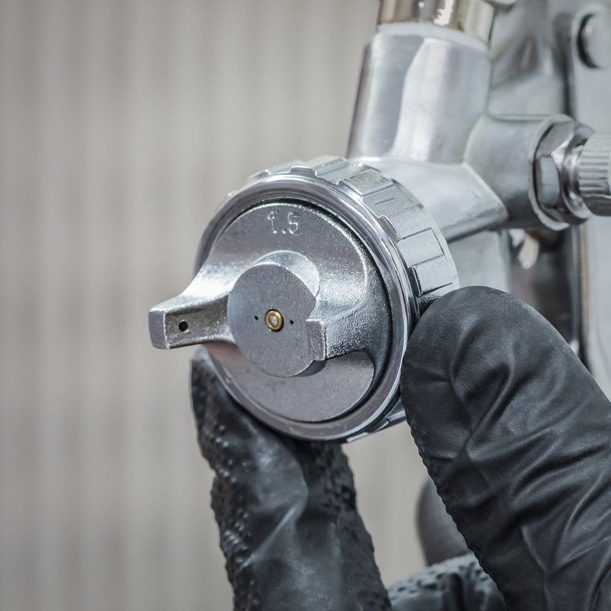 Sealey Gravity Feed Spray Gun 1.5mm Set-Up SSG503