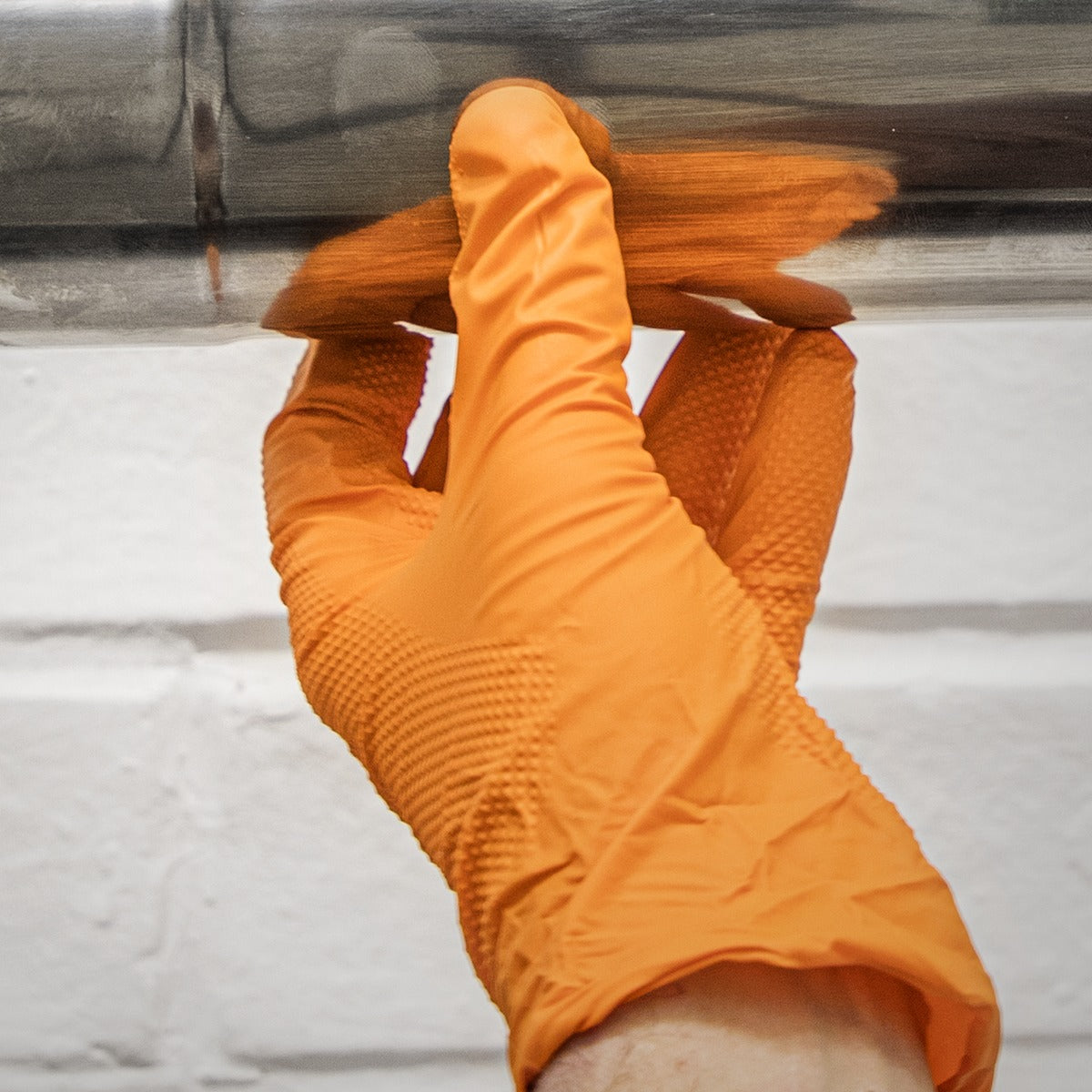 Sealey Diamond Grip Extra-Thick Nitrile Powder-Free Gloves, Orange, X-Large - Pack of 50 SSP56XL