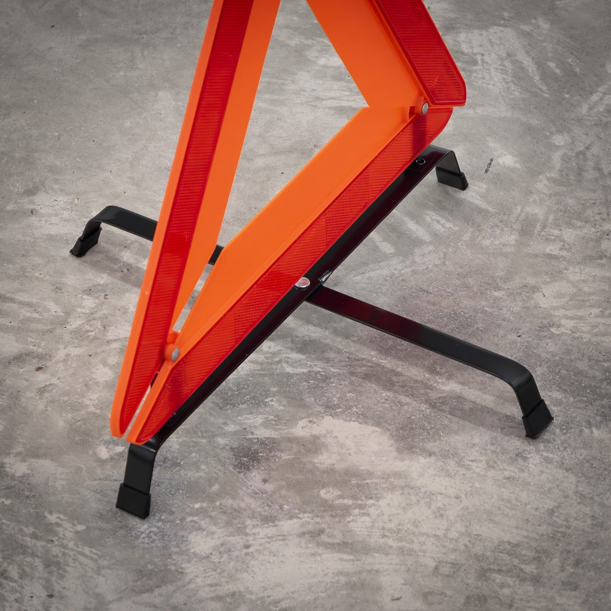 Sealey Warning Triangle E-Mark Approved TB40
