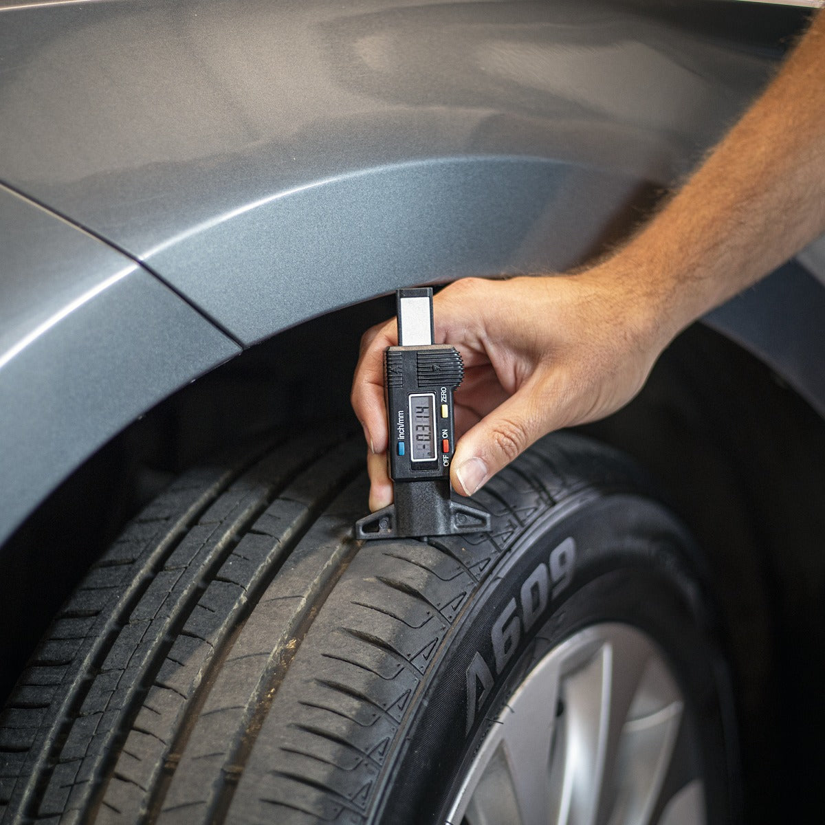 Sealey Digital Tyre Tread Depth Gauge VS0564