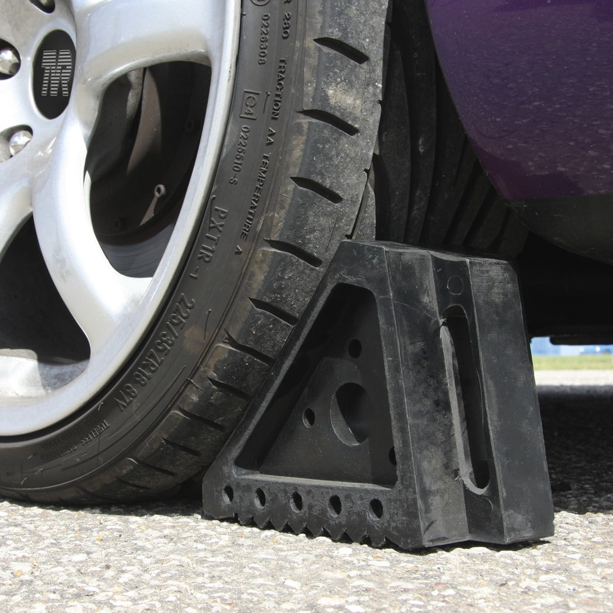 Sealey Rubber Wheel Chocks - Pair WC01
