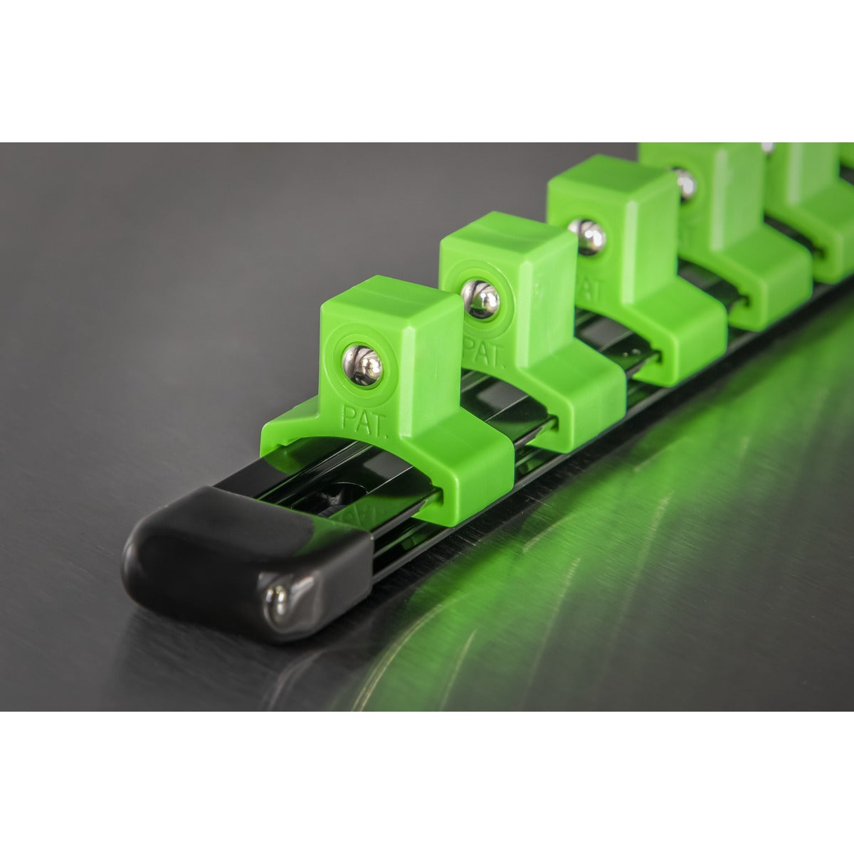 Premier Socket Retaining Rail with 16 Clips 1/2"Sq Drive - Hi-Vis Green AK27054HV