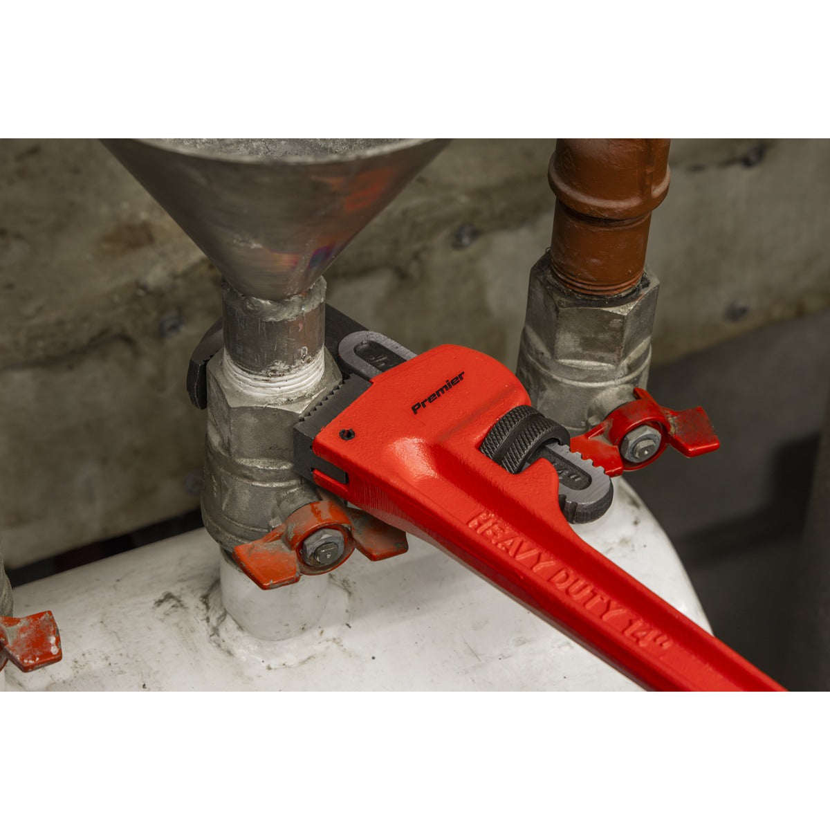 Premier Cast Steel Pipe Wrench European Pattern 350mm AK5104