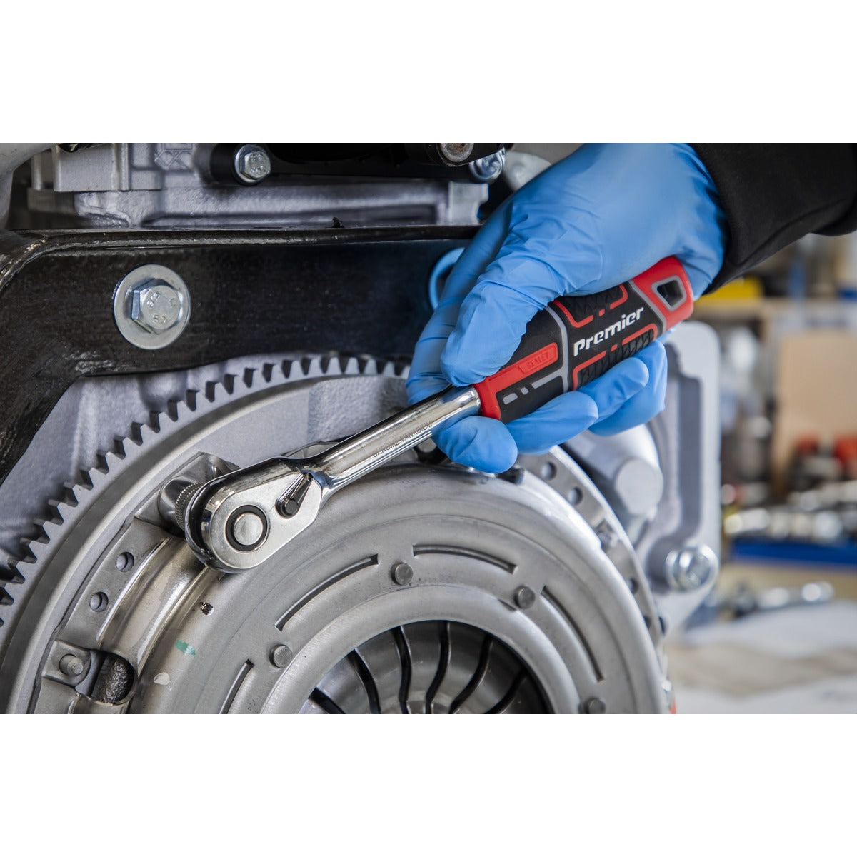 Premier Ratchet Wrench with Flip Reverse 3/8"Sq Drive AK8935