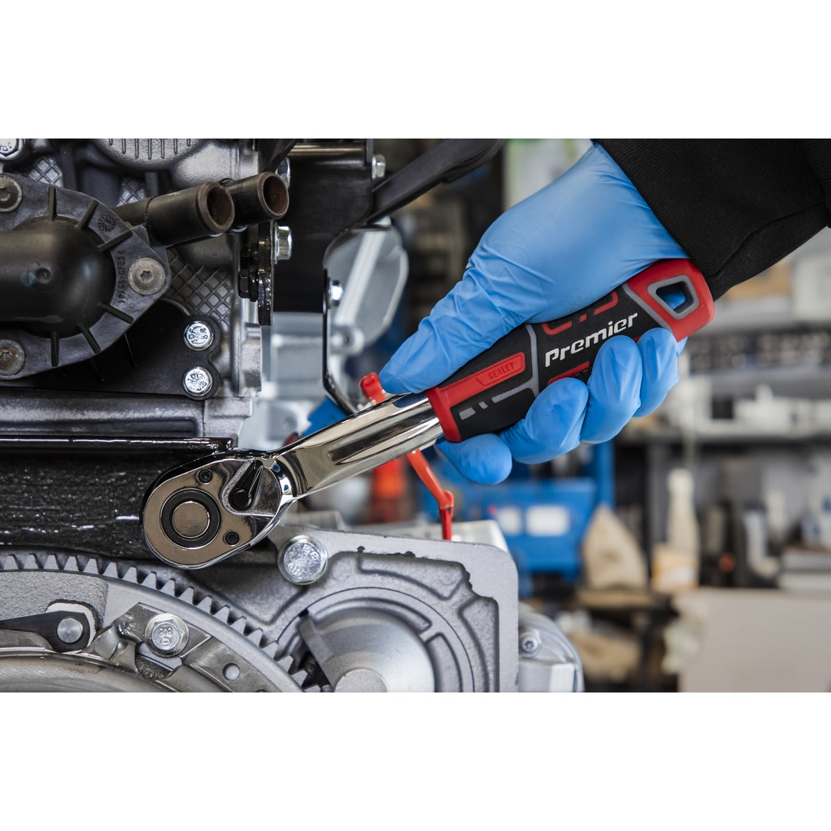 Premier Pear-Head Offset Ratchet Wrench with Flip Reverse 1/2"Sq Drive AK8939