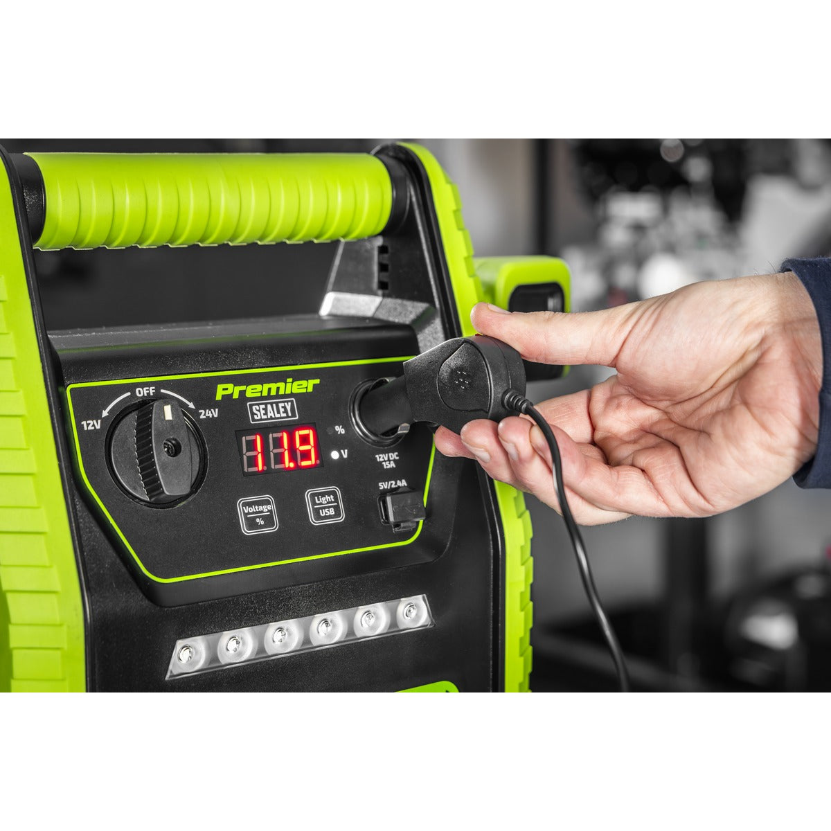 Premier 12/24V RoadStart Jump Starter 4400A Peak Amps PRS4400