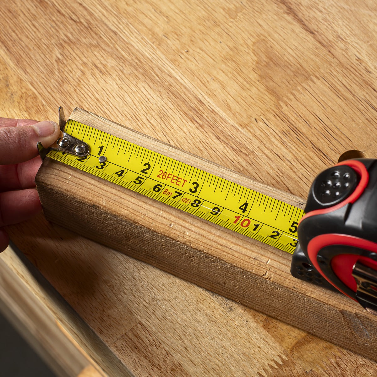 Premier Heavy-Duty Tape Measure 8m(26ft) SMT8H