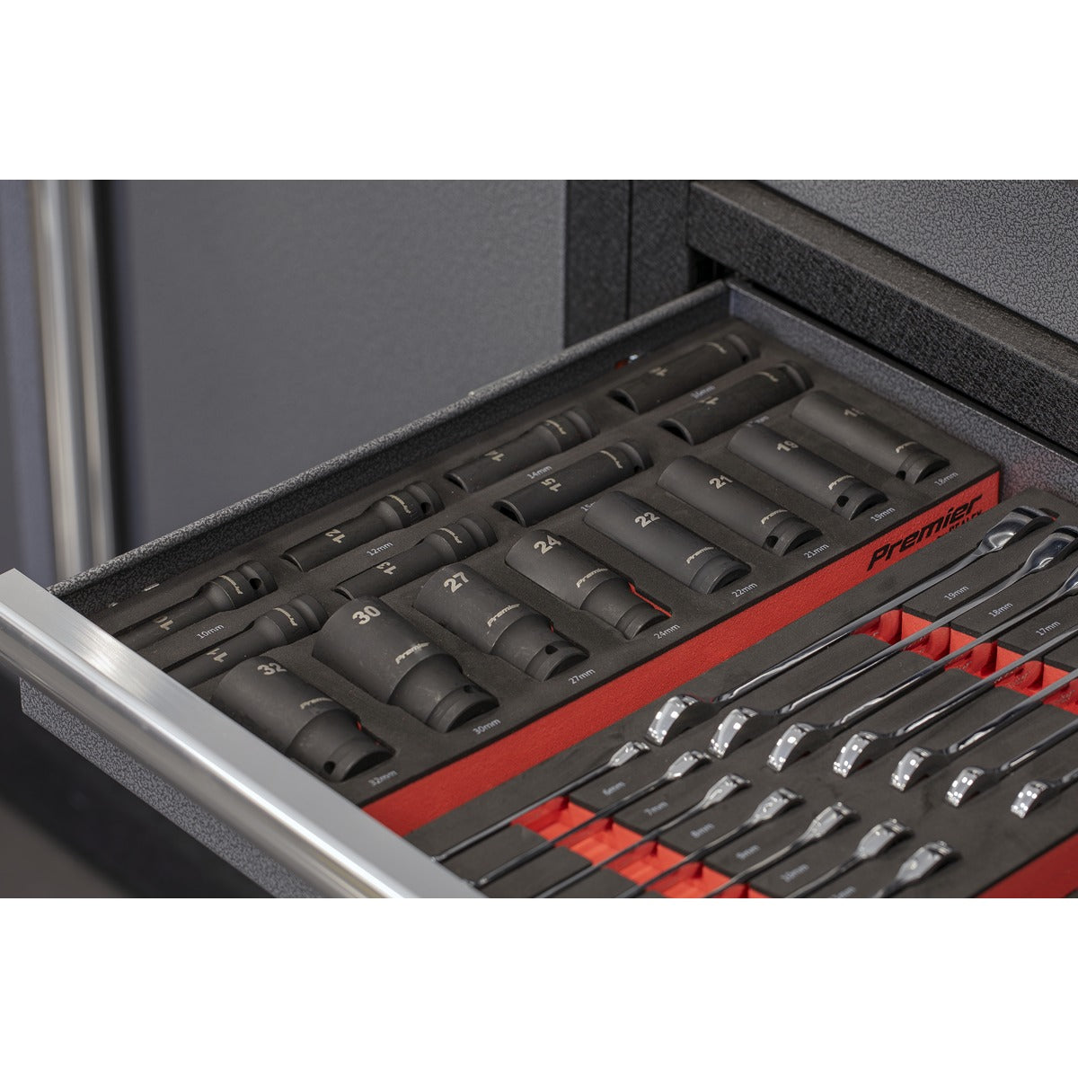 Premier Impact Socket Set with Tool Tray 1/2"Sq Drive 22pc TBT46