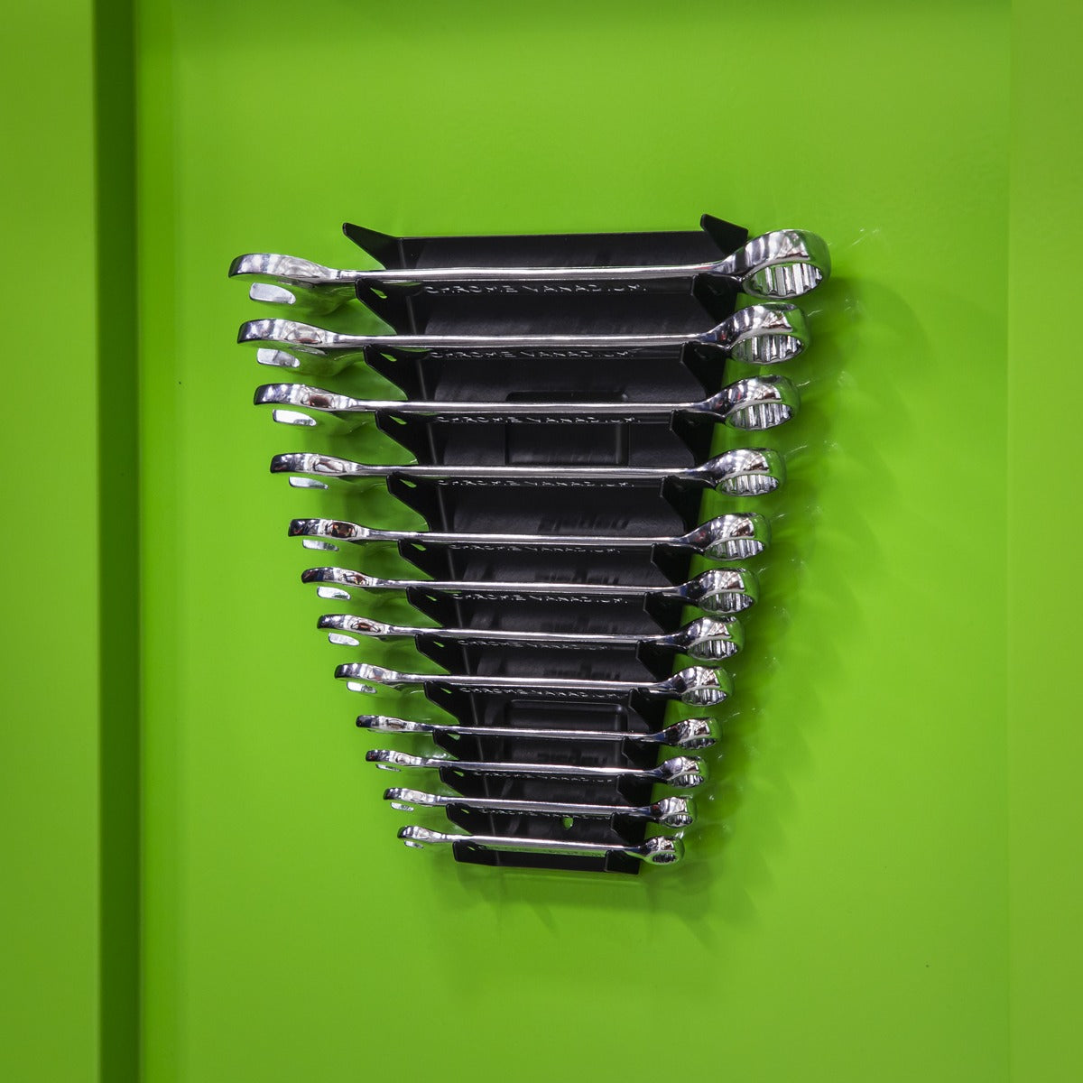 Premier Magnetic Spanner Rack Capacity 12 Spanners WR03