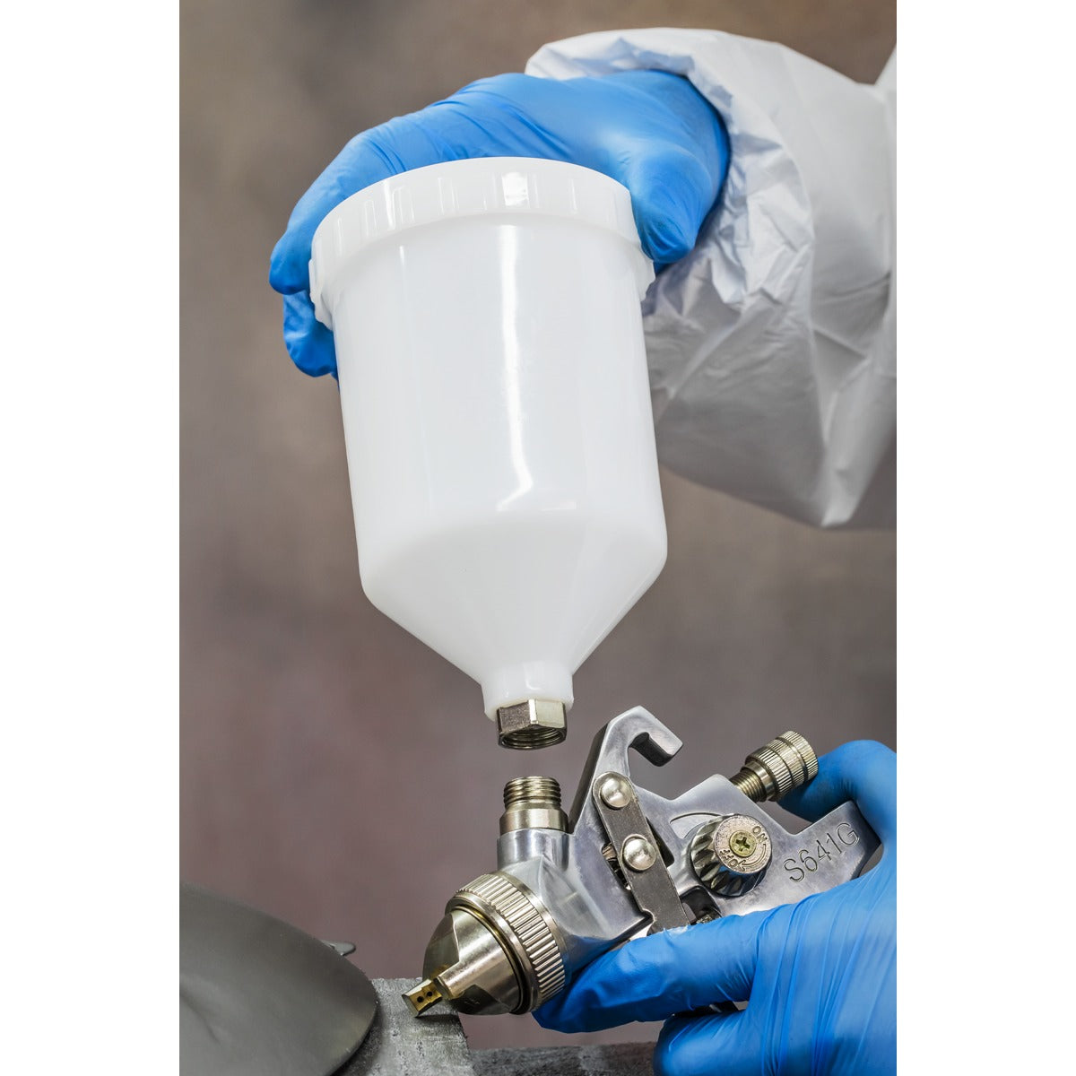 Siegen General-Purpose Gravity Feed Spray Gun 1.4mm Set-Up S641G