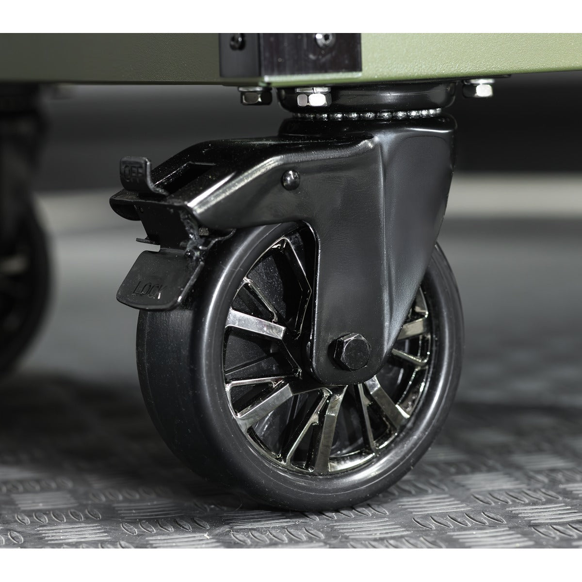 Superline PRO Mobile Trolley with Wooden Worktop & Power Bar 10 Drawer 1320mm AP5210KBE