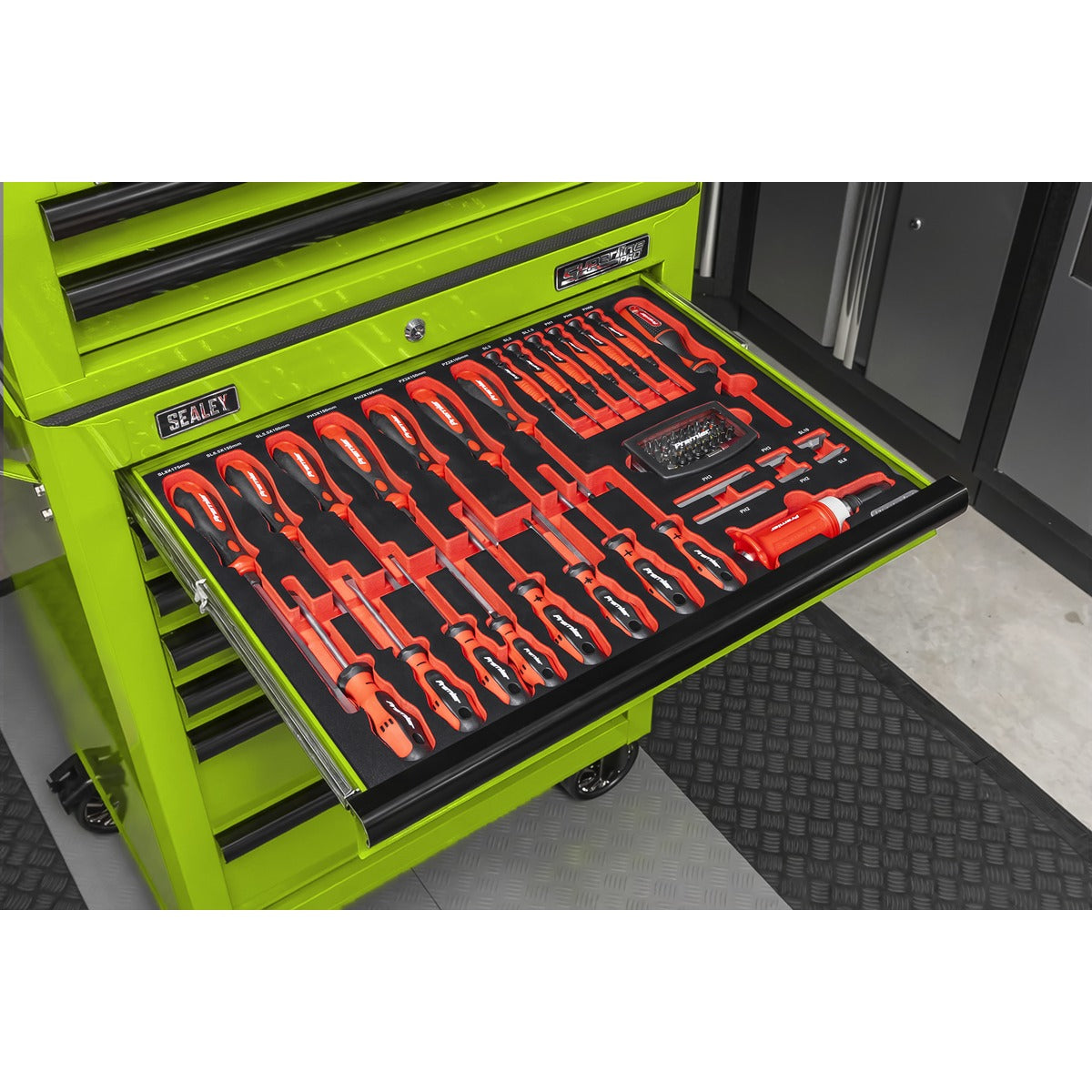 Superline PRO Tool Chest Combination 14 Drawer with 446pc Tool Kit - Green TBTPCOMBO7