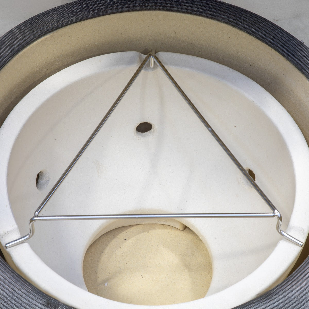 Dellonda Heat Deflector Support for Kamado BBQs DG187