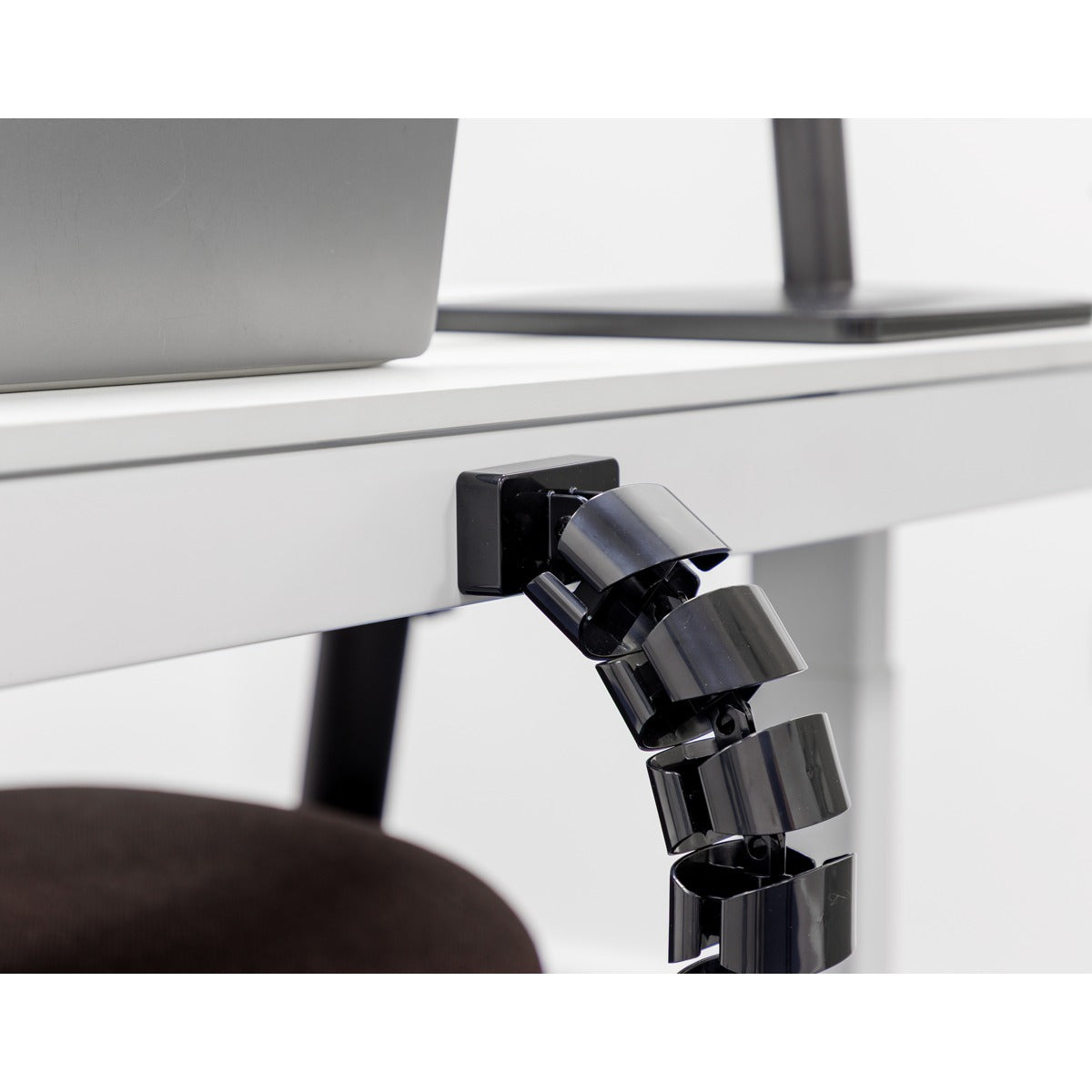 Dellonda Flexible Cable Management System, Magnetic 1.3m DH275
