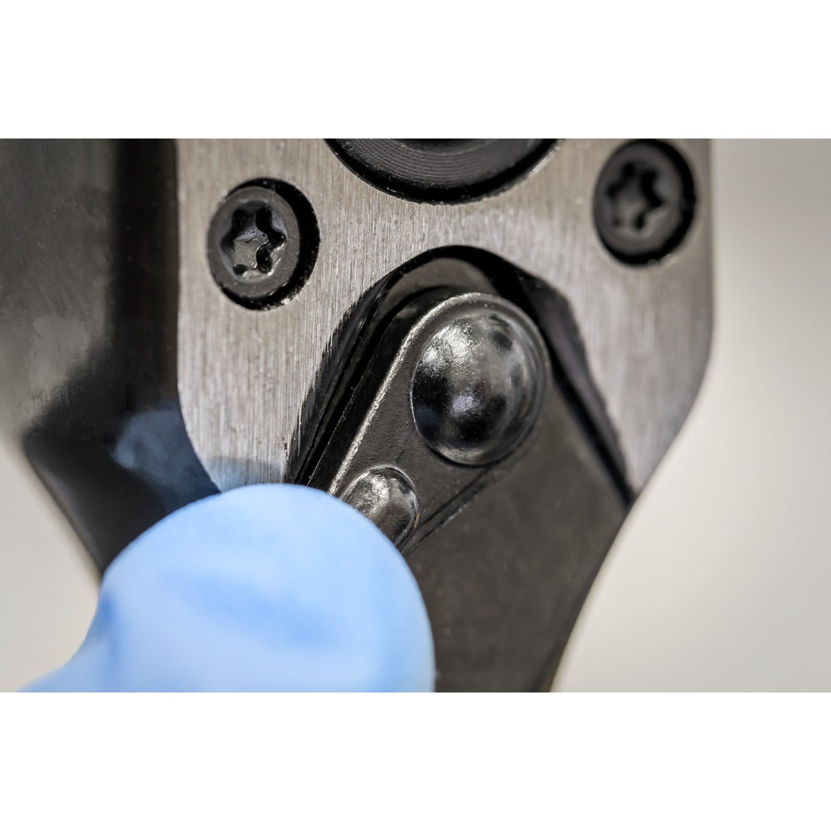 Premier Black Ratchet Wrench 3/8"Sq Drive AK7998