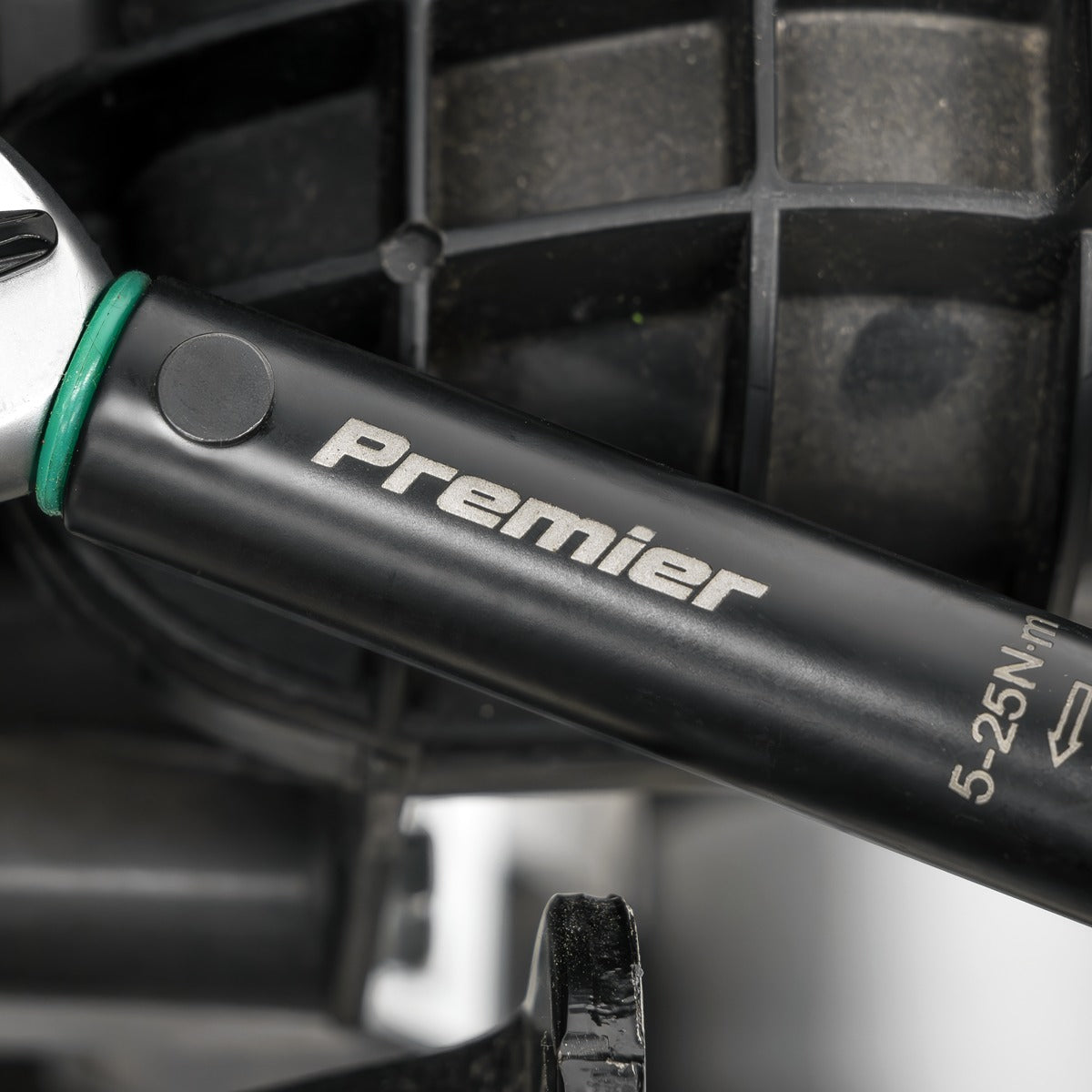 Premier Black Torque Wrench Micrometer 1/4"Sq Drive Calibrated 5-25Nm - Premier Black STW901B