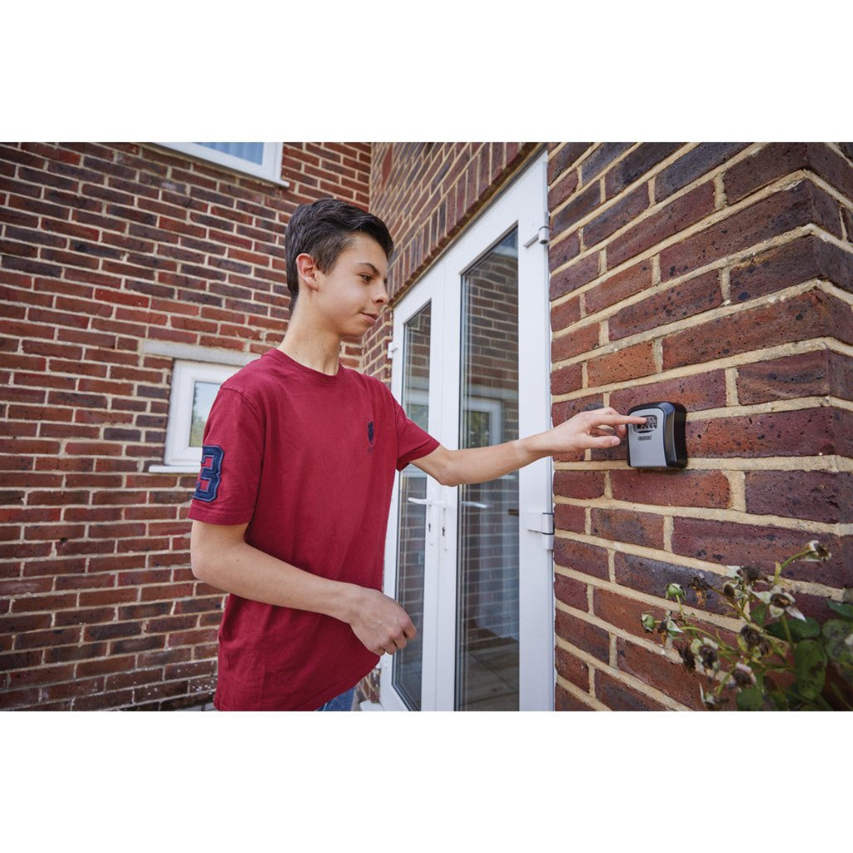 Draper Combination Lock Wall-Mounted Key Box 03387