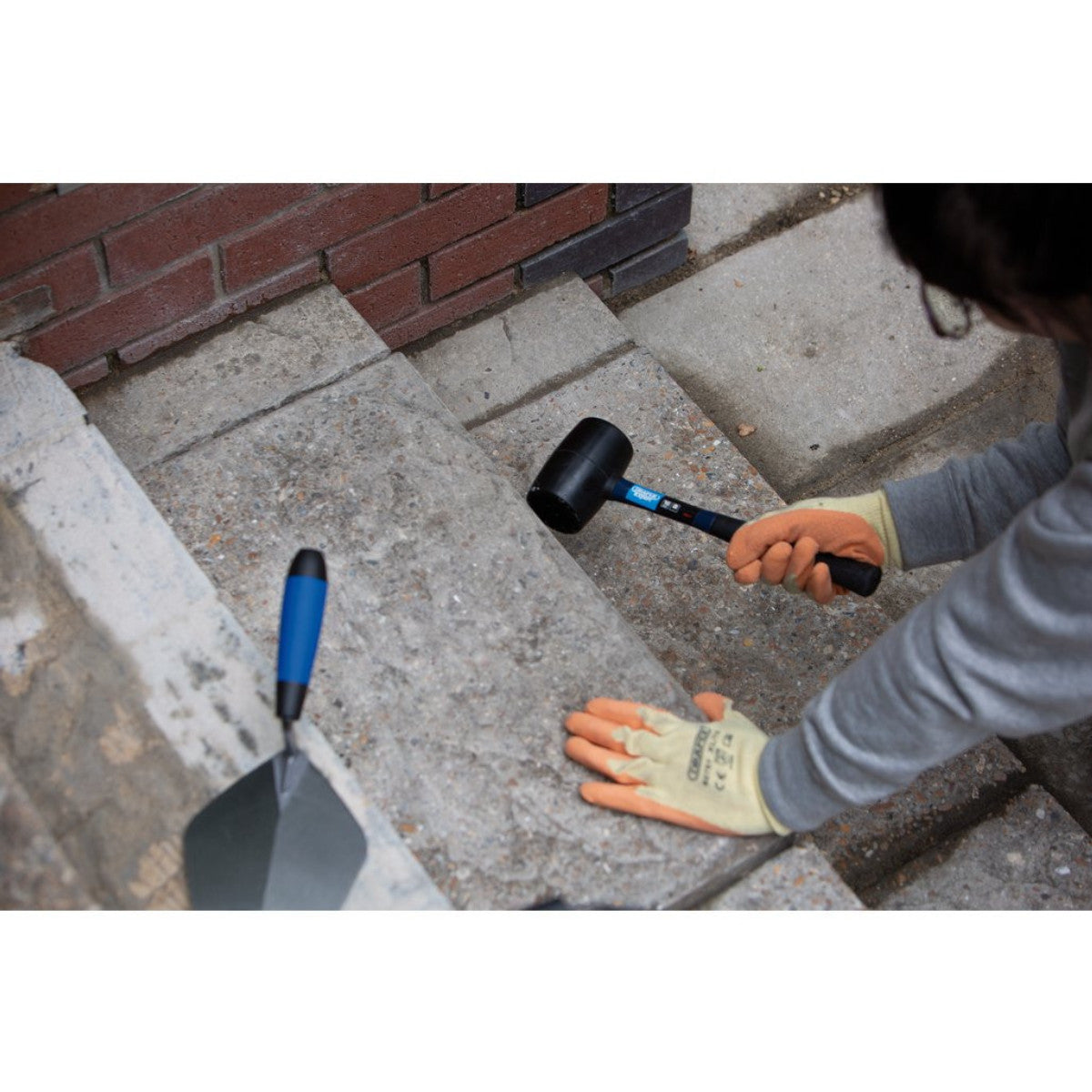 Draper Expert Rubber Mallet with Fibreglass Shaft, 450g/16oz 08017