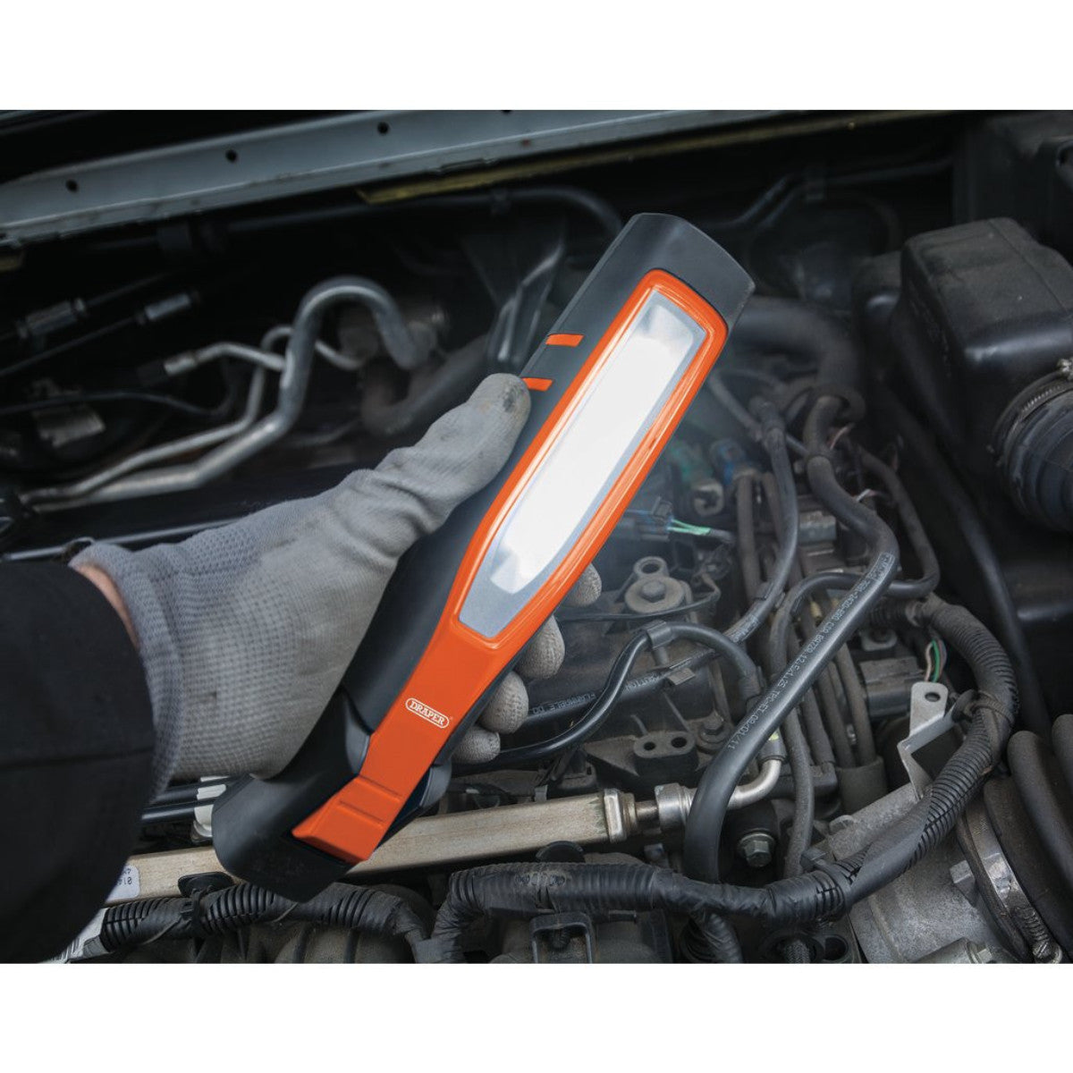 Draper COB/SMD LED Rechargeable Inspection Lamp, 7W, 700 Lumens, Orange, 1 x USB Cable Supplied 11761