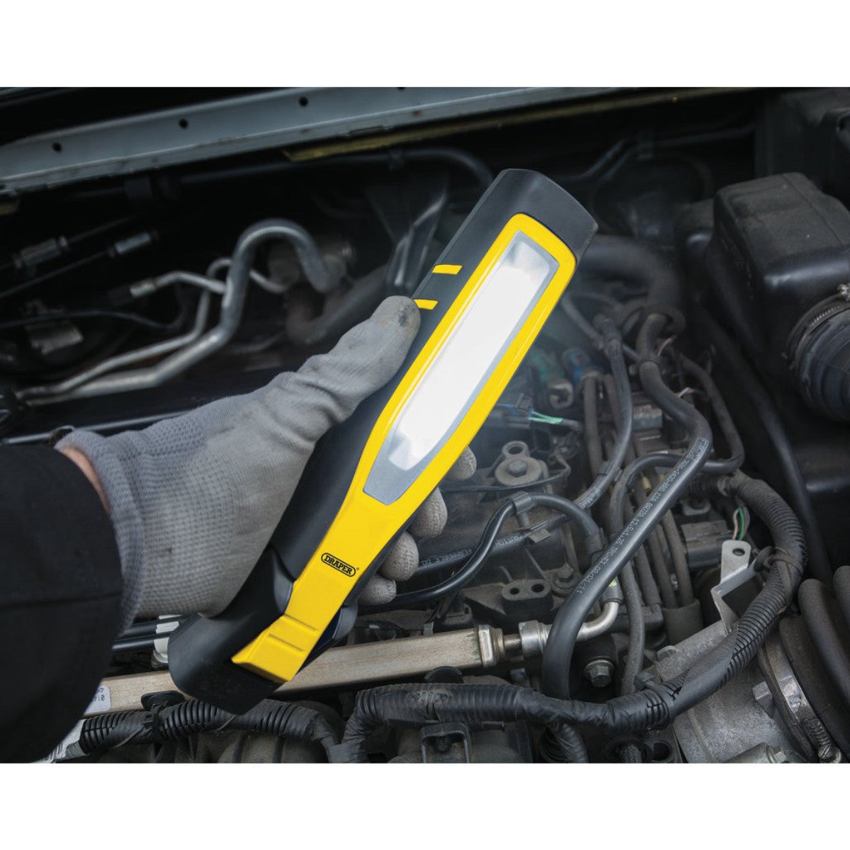 Draper COB/SMD LED Rechargeable Inspection Lamp, 7W, 700 Lumens, Yellow, 1 x USB Cable Supplied 11762