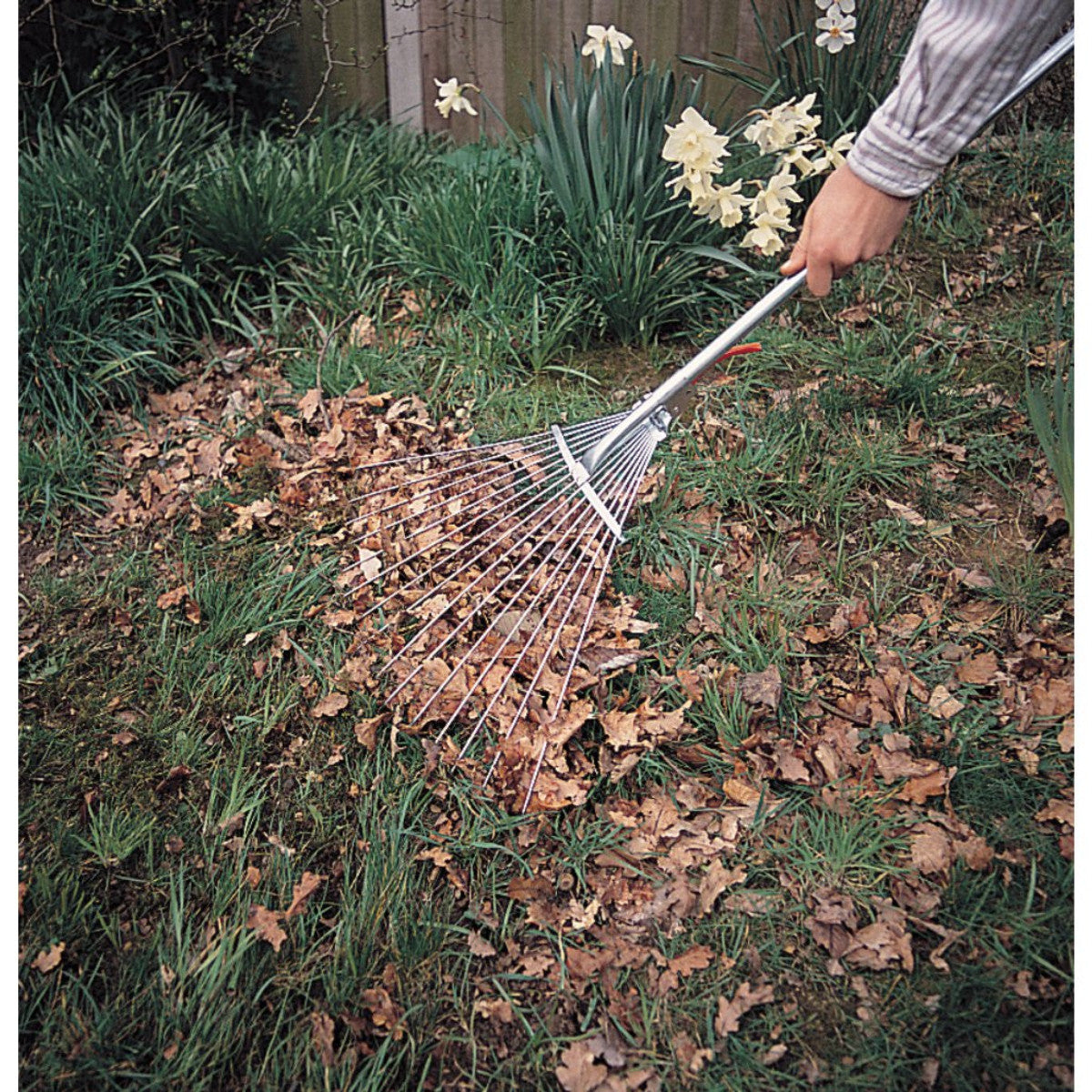 Draper Adjustable Lawn Rake, 190 - 570mm 21862