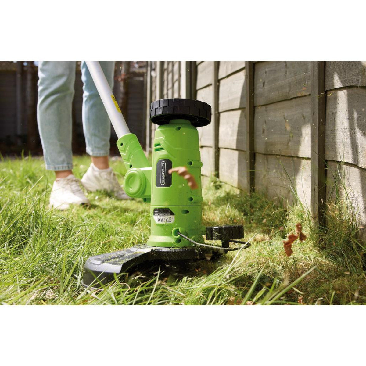 Draper 18V 4-in-1 Multi-Function Grass Trimmer, 1 x 2.0Ah Battery, 1 x Charger 31859