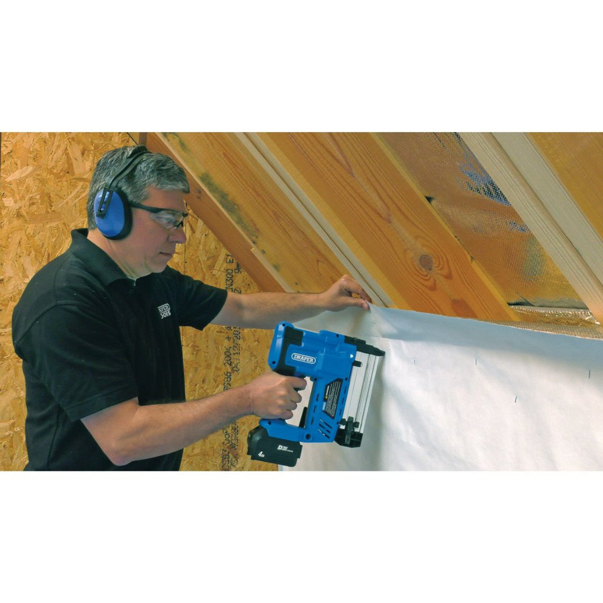 D20 20V Nailer/Stapler (Sold Bare) 55740