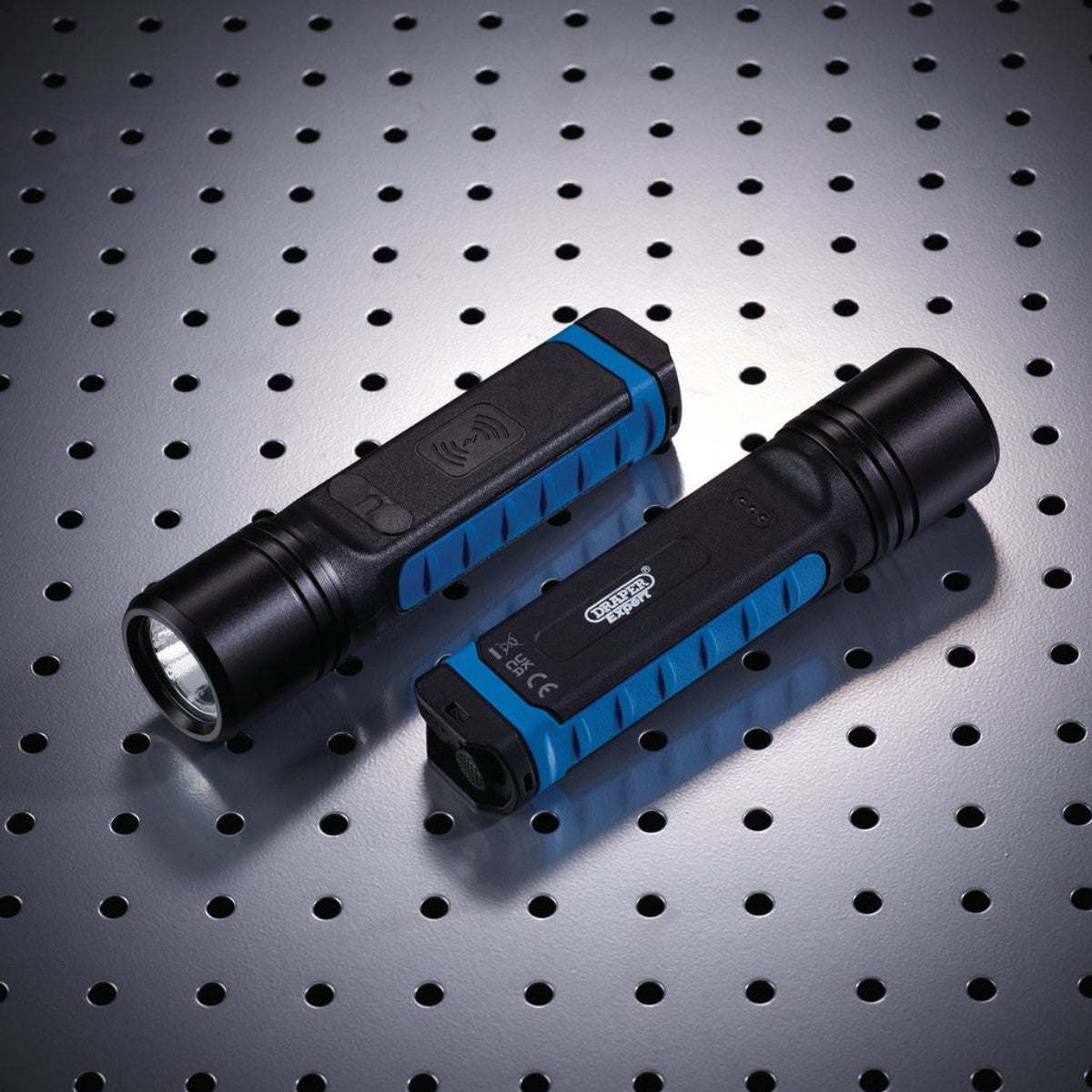 Draper Expert SMD LED Wireless/USB Rechargeable Hand Torch, 10W, 1000 Lumens, USB-C Cable Supplied 65690