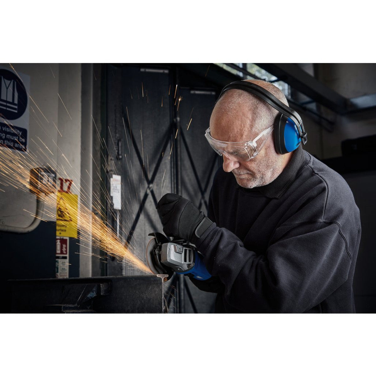 Draper Expert 230V Draper Expert Angle Grinder, 115mm, 850W 83605