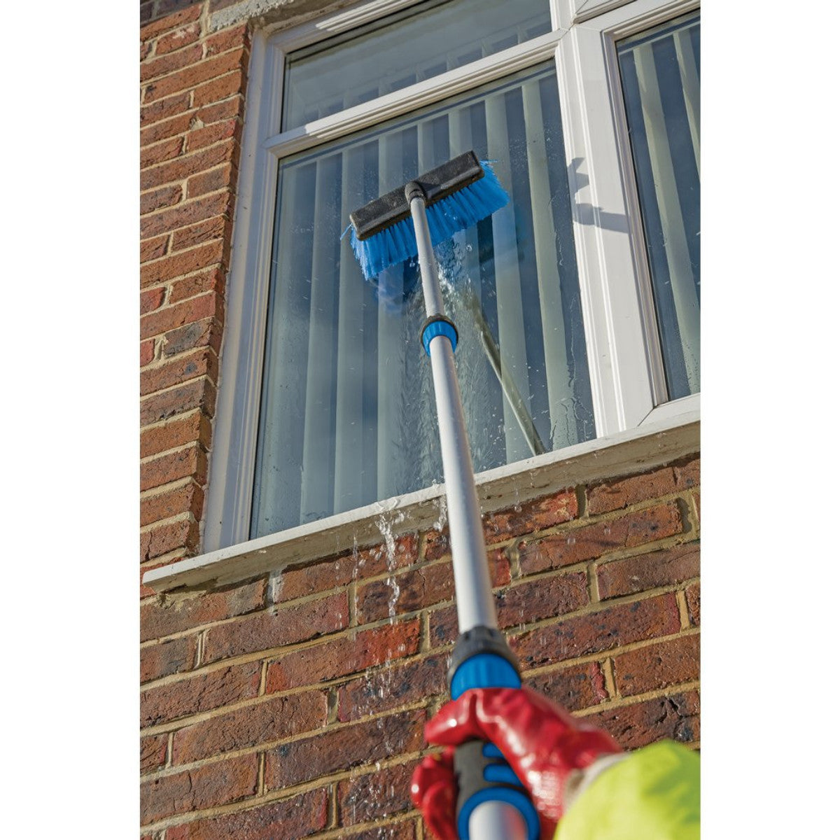 Draper Flow Through Telescopic Washing Brush, 3m 85068