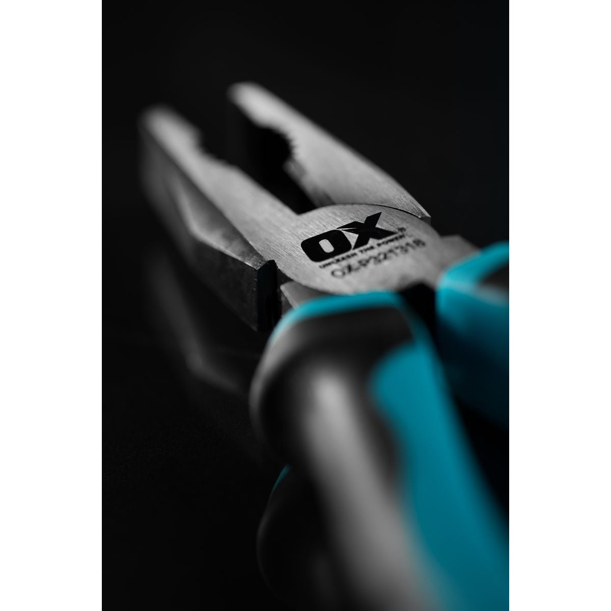OX 190mm Combination Pliers OX-P321318