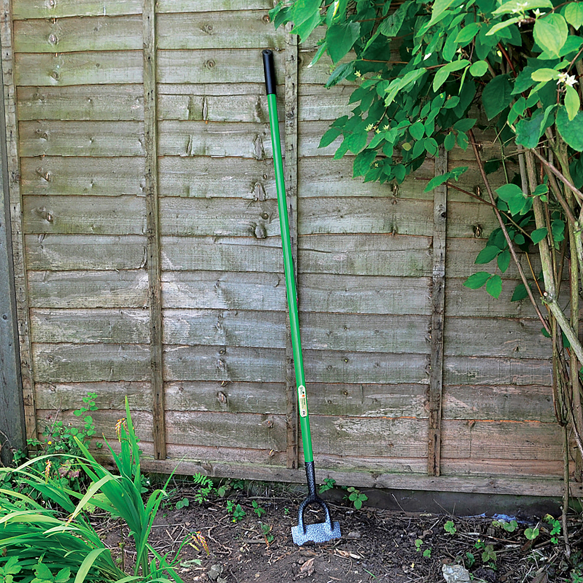 Kingfisher Carbon Steel Dutch Hoe CS530
