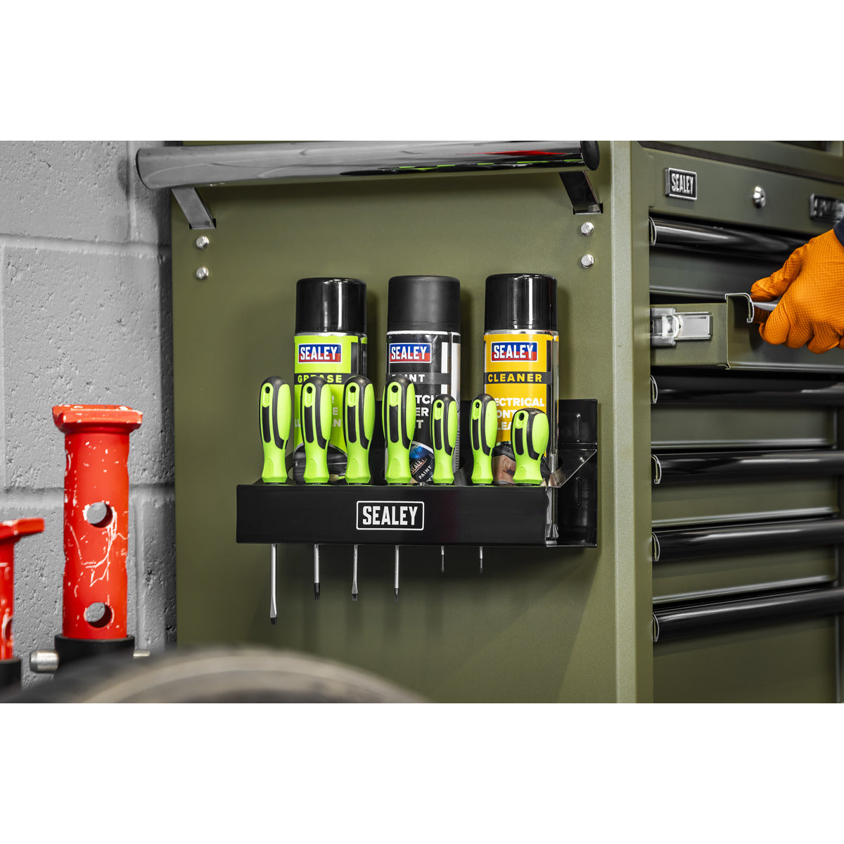 Sealey Magnetic Spray Can/Screwdriver Holder APMCH