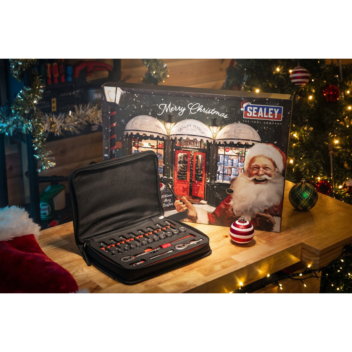 Premier Advent Calendar Tool Kit 32pc AVC005