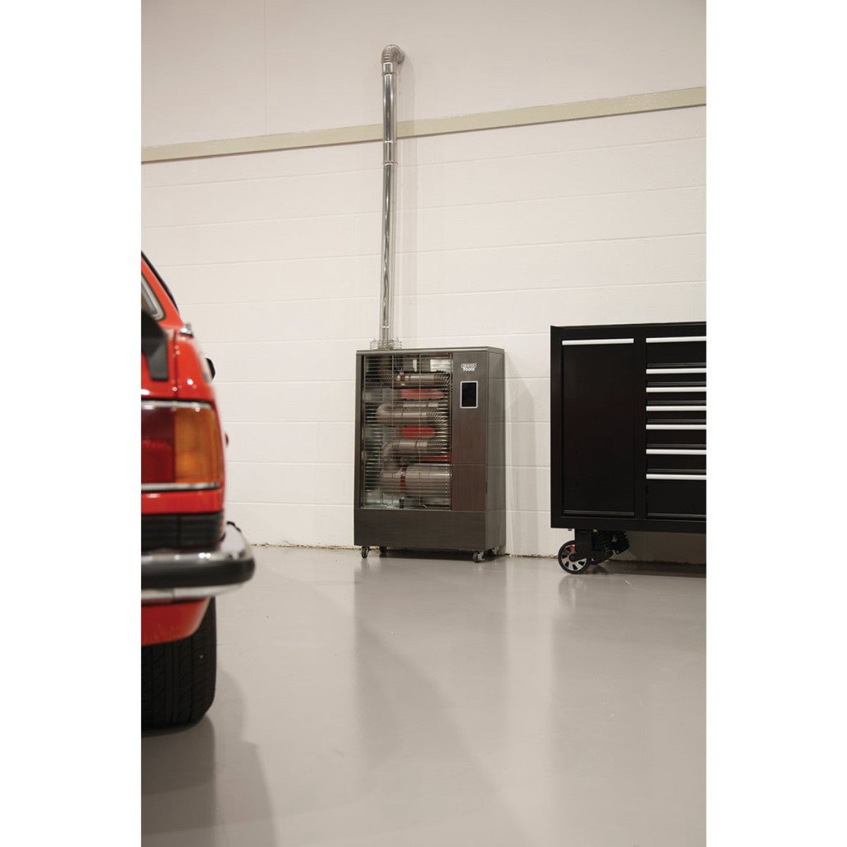Draper 230V Far Infrared Diesel Heater with Flue Kit, 40,000 BTU/11.6kW 18037