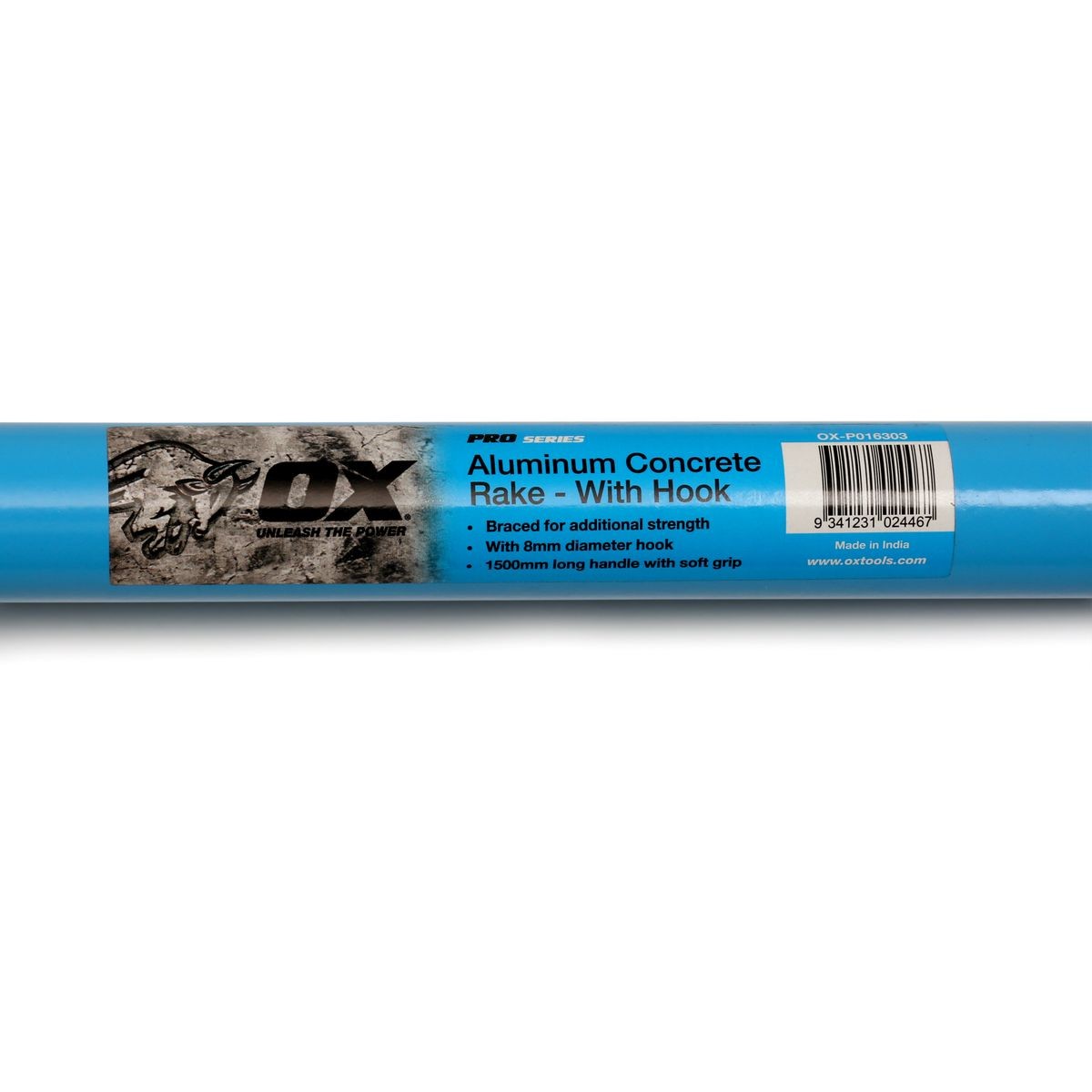 OX Pro Aluminum Concrete Rake - With Hook | 20" x 4" / 495mm x 102mm OX-P016303
