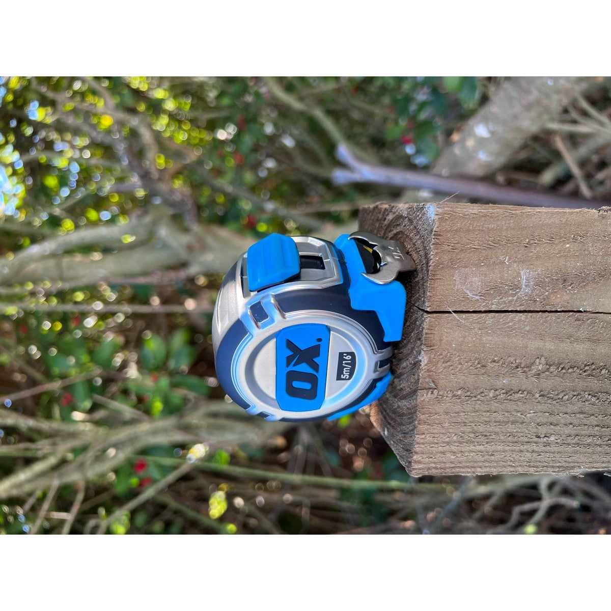 OX Pro Heavy Duty Tape Measure - Wide Blade & Metric/Imperial | 16' Long x 1.25" Blade Width / 5m Long x 32mm Blade Width OX-P028705